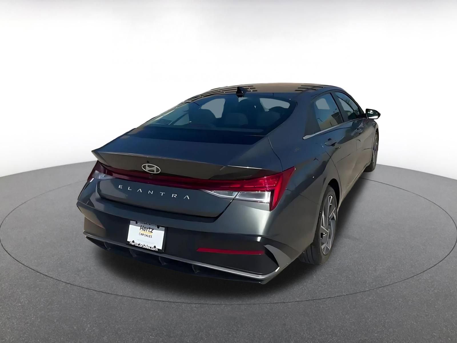 Thumbnail: 2025 Hyundai Elantra - 15