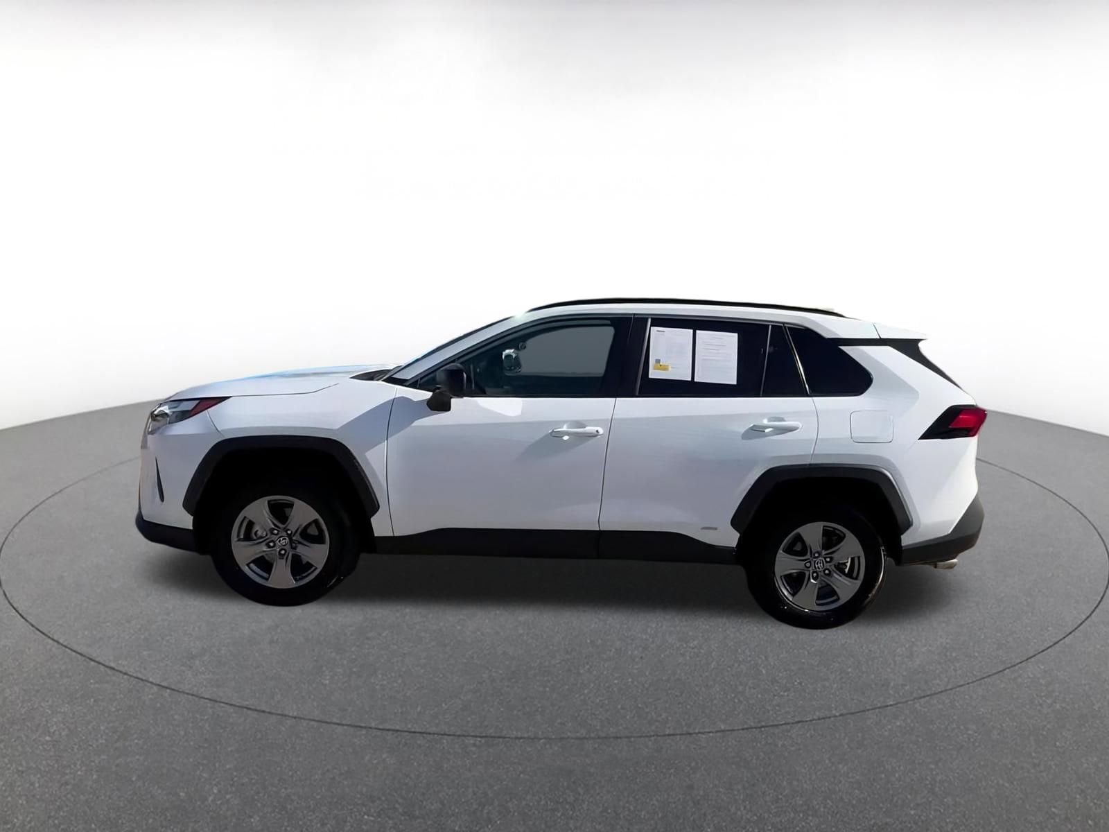 Thumbnail: 2025 Toyota RAV4 - 9