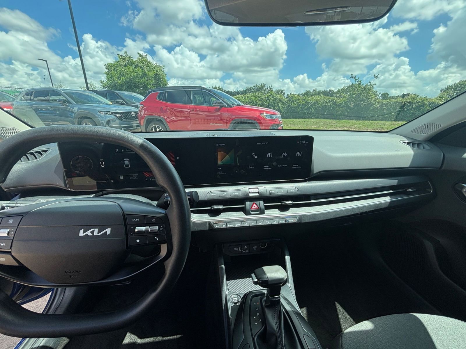 Thumbnail: 2025 Kia K4 - 32