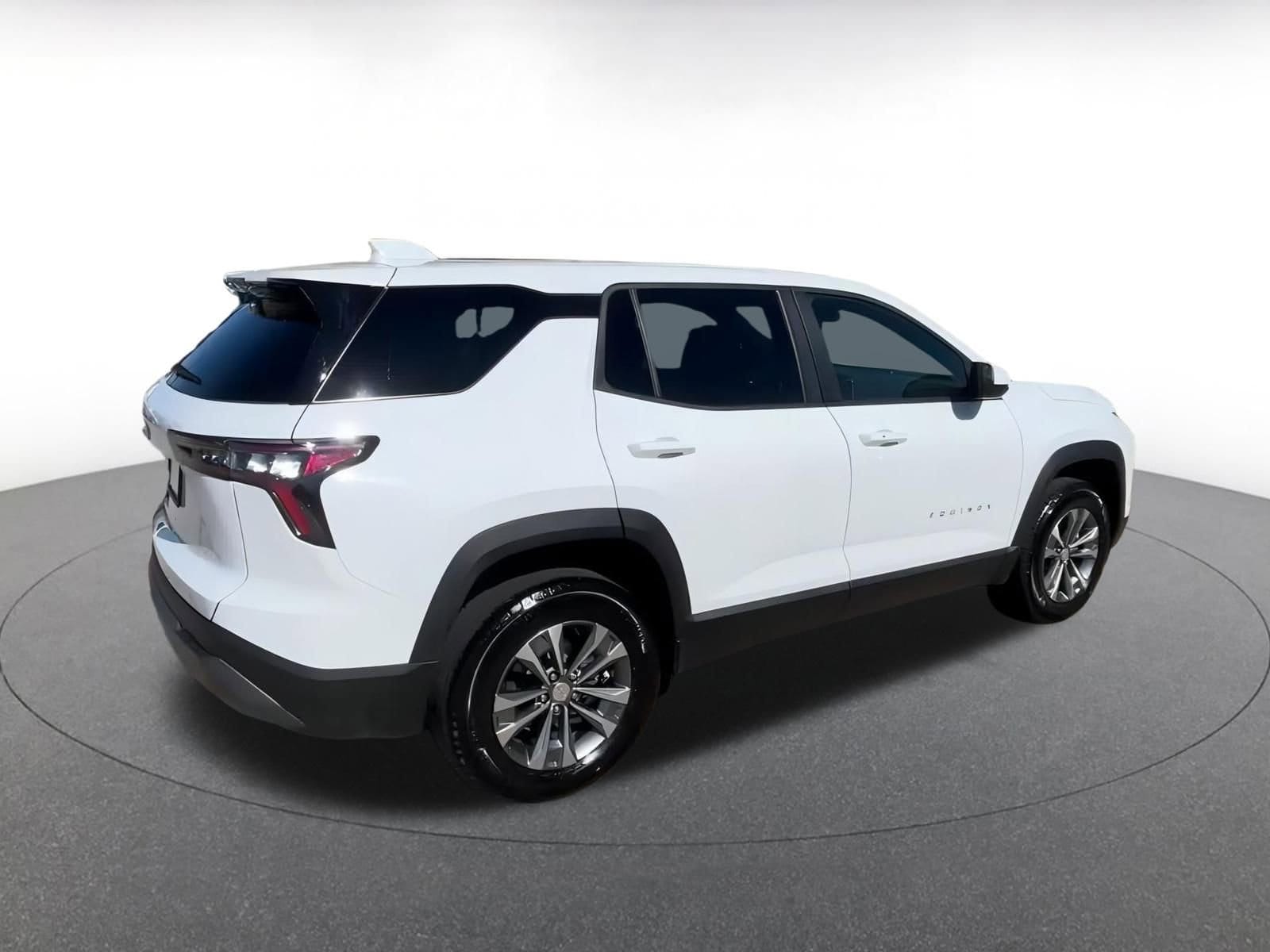 Thumbnail: 2025 Chevrolet Equinox - 15