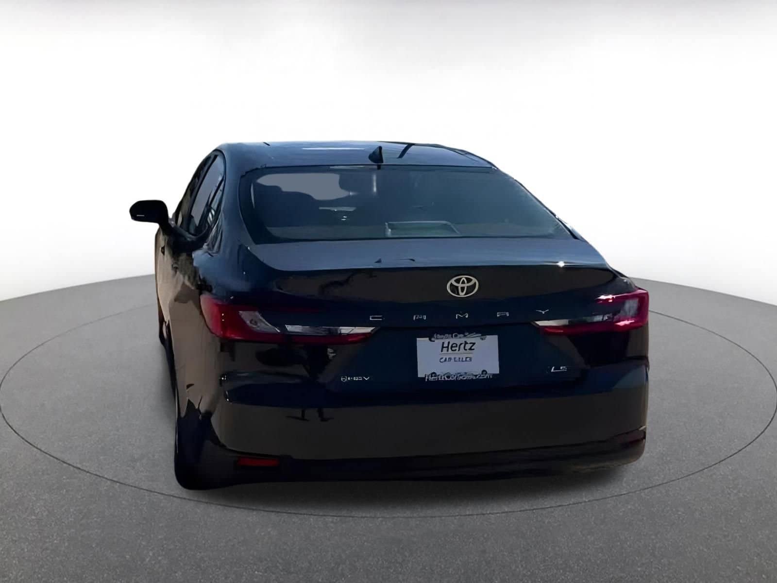 Thumbnail: 2025 Toyota Camry - 10