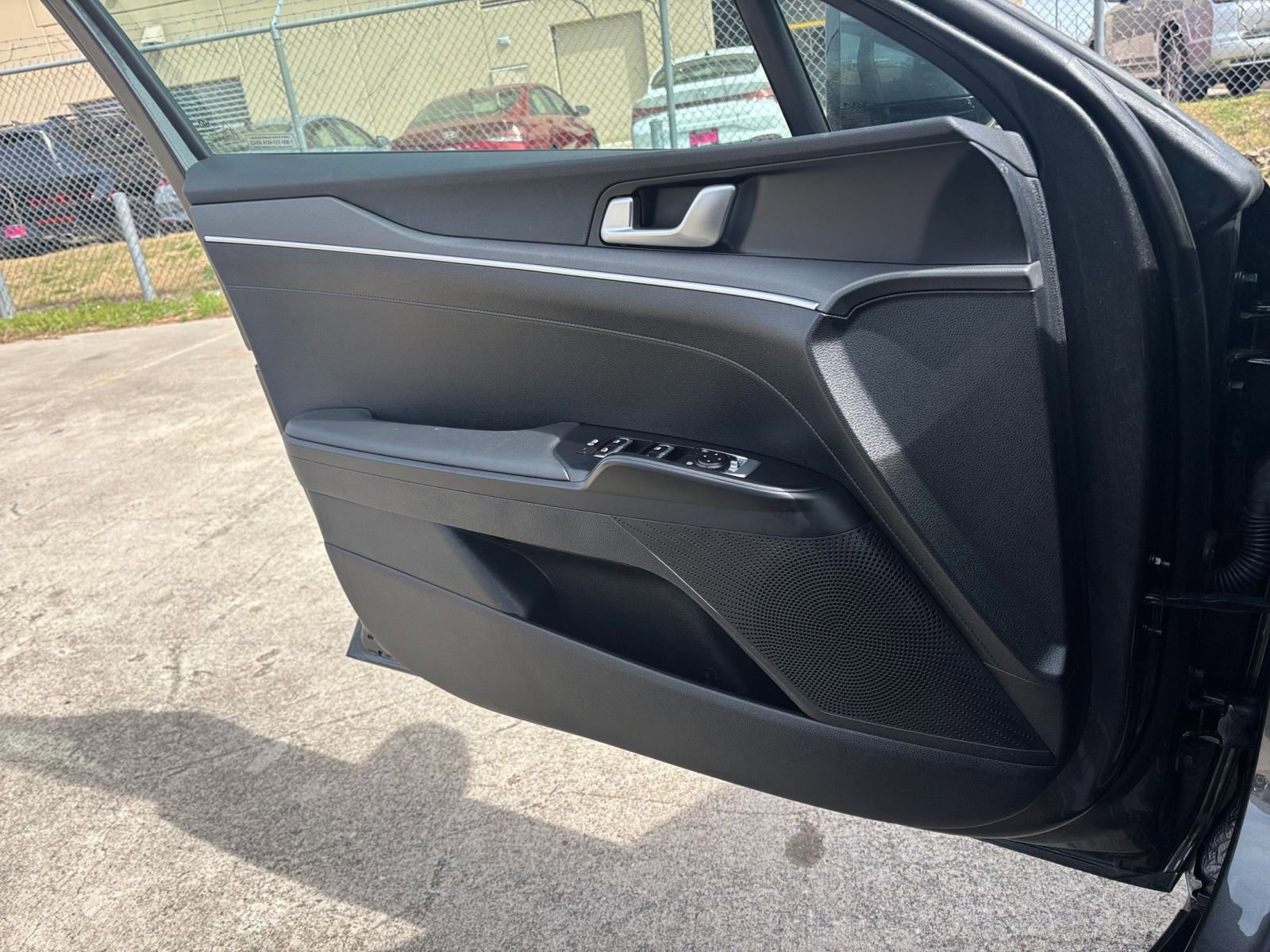 Thumbnail: 2025 Kia K5 - 18