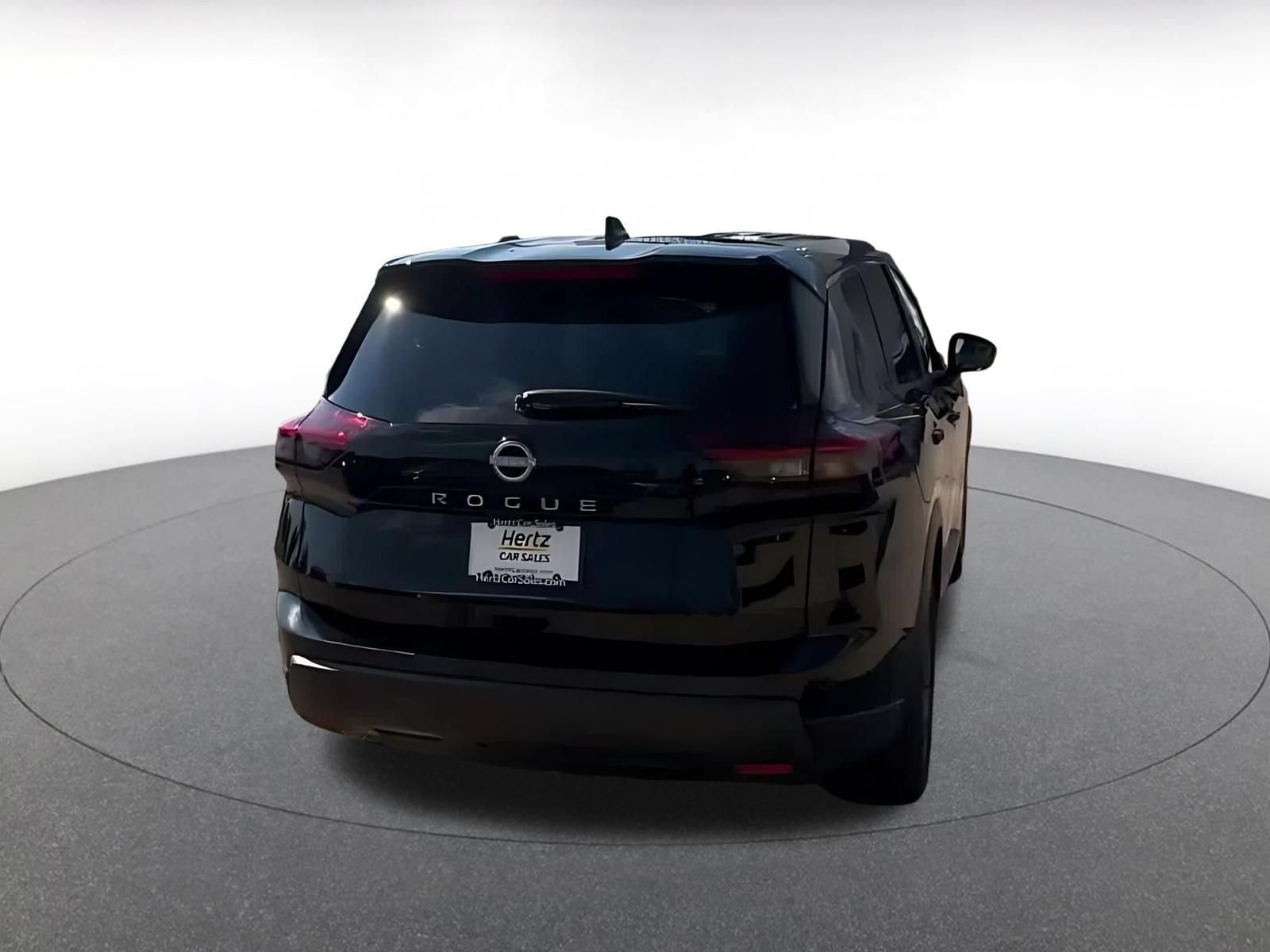 Thumbnail: 2025 Nissan Rogue - 12