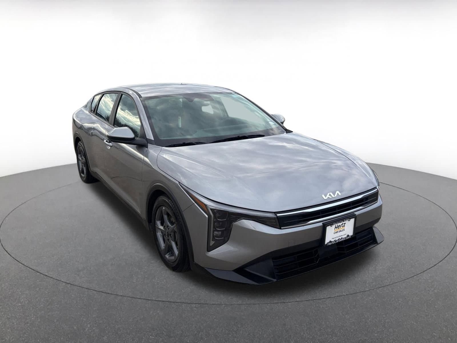 Thumbnail: 2025 Kia K4 - 1