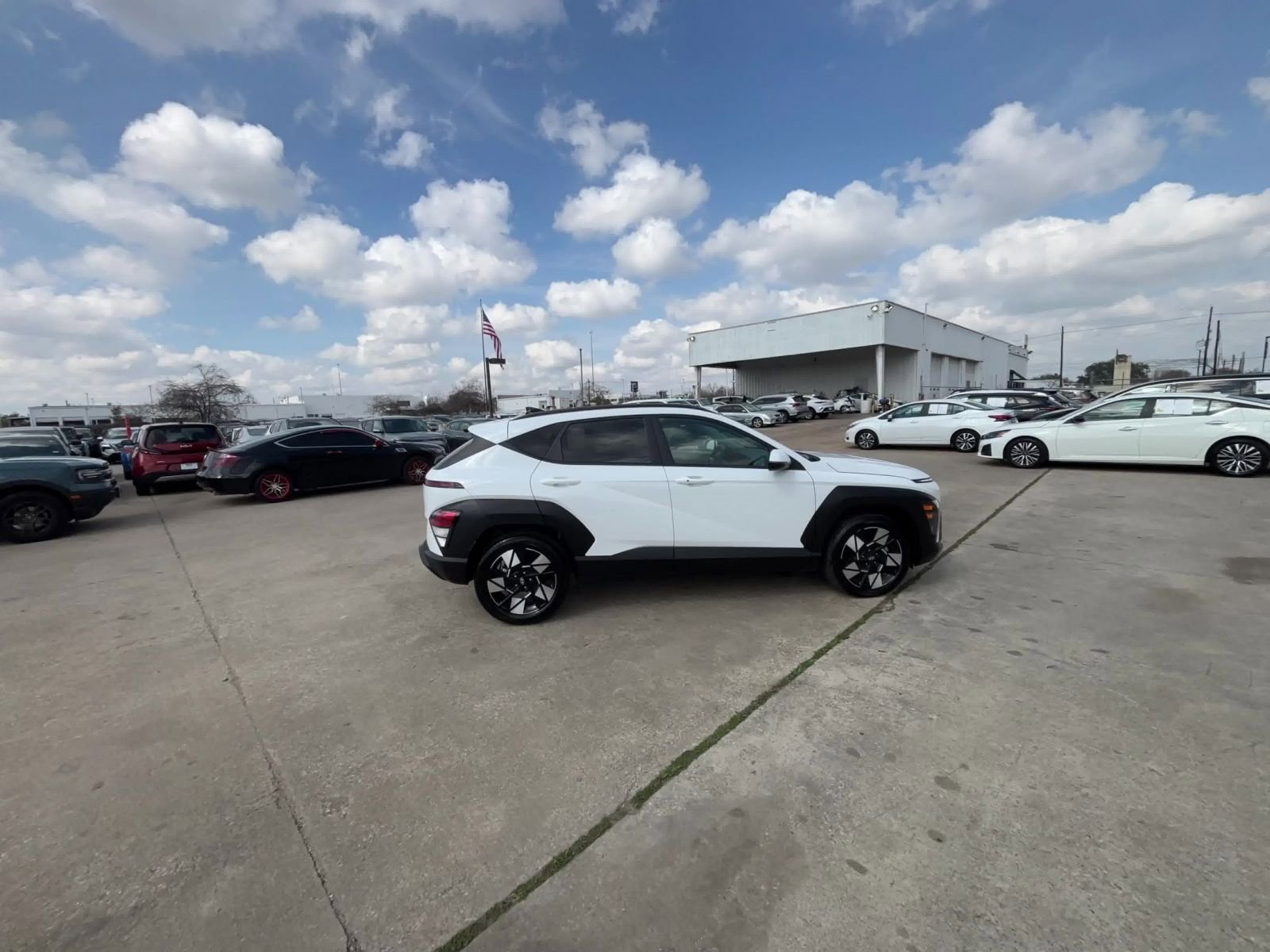 Thumbnail: 2025 Hyundai Kona - 15