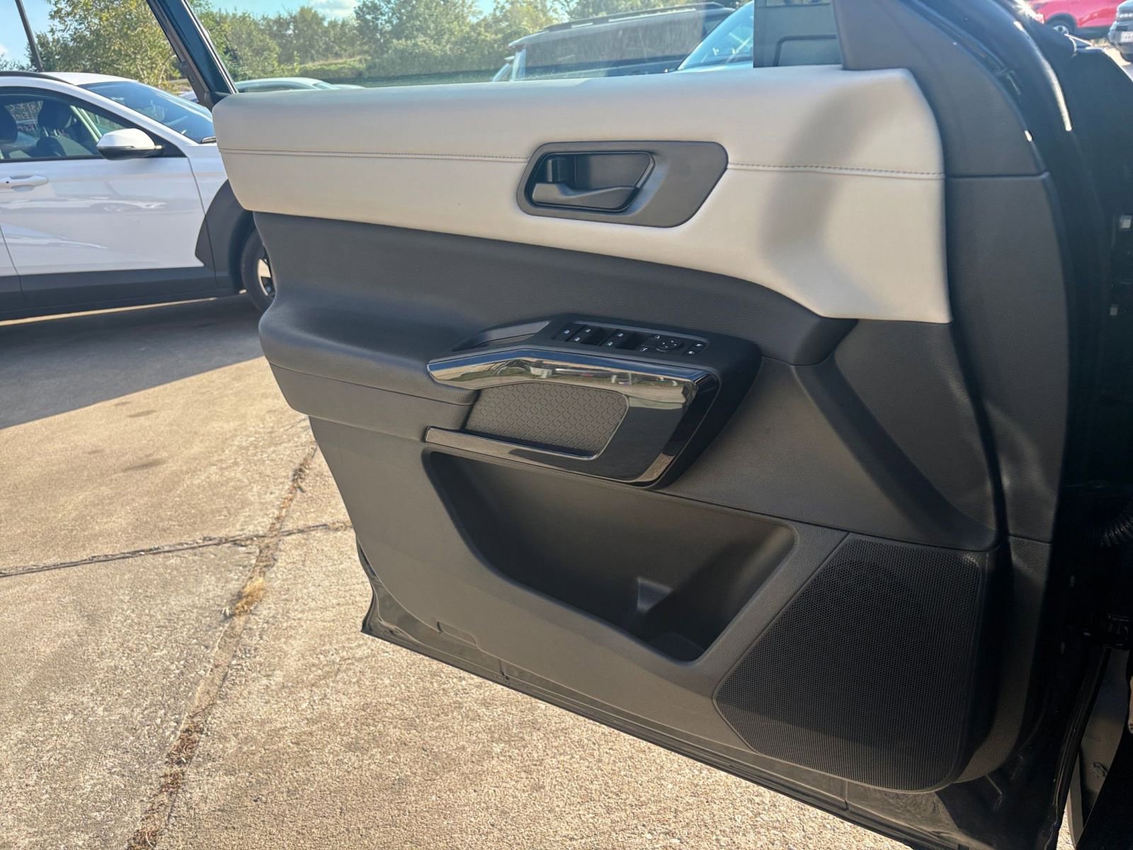 Thumbnail: 2025 Nissan Pathfinder - 20