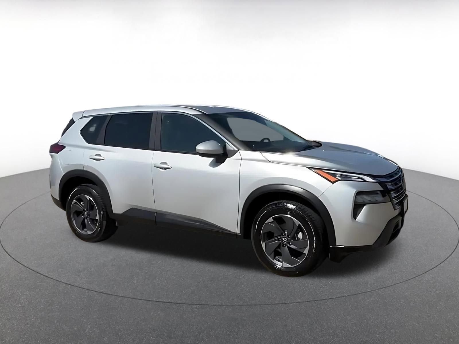 Thumbnail: 2025 Nissan Rogue - 2