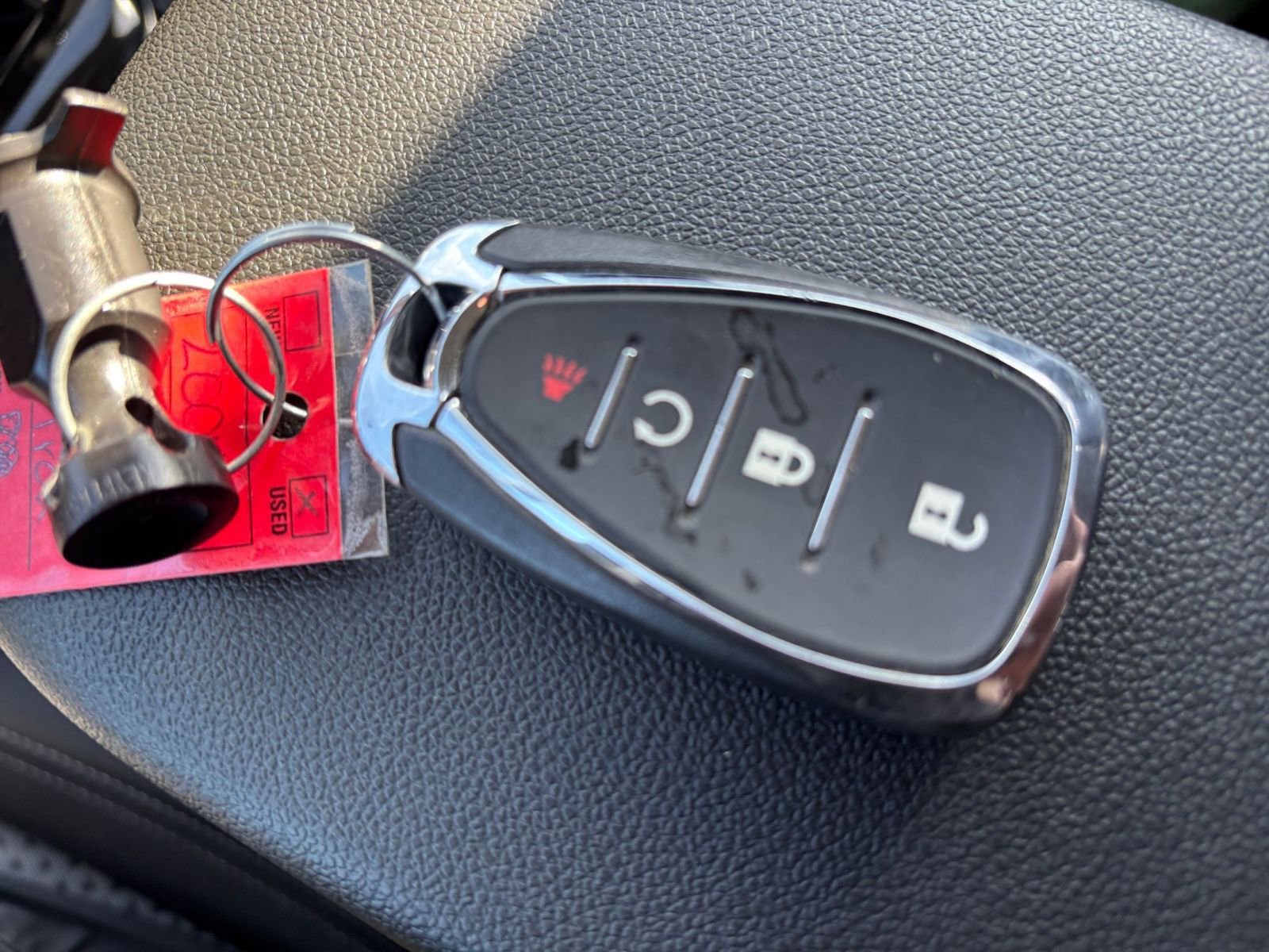 Thumbnail: 2025 Chevrolet Trax - 23