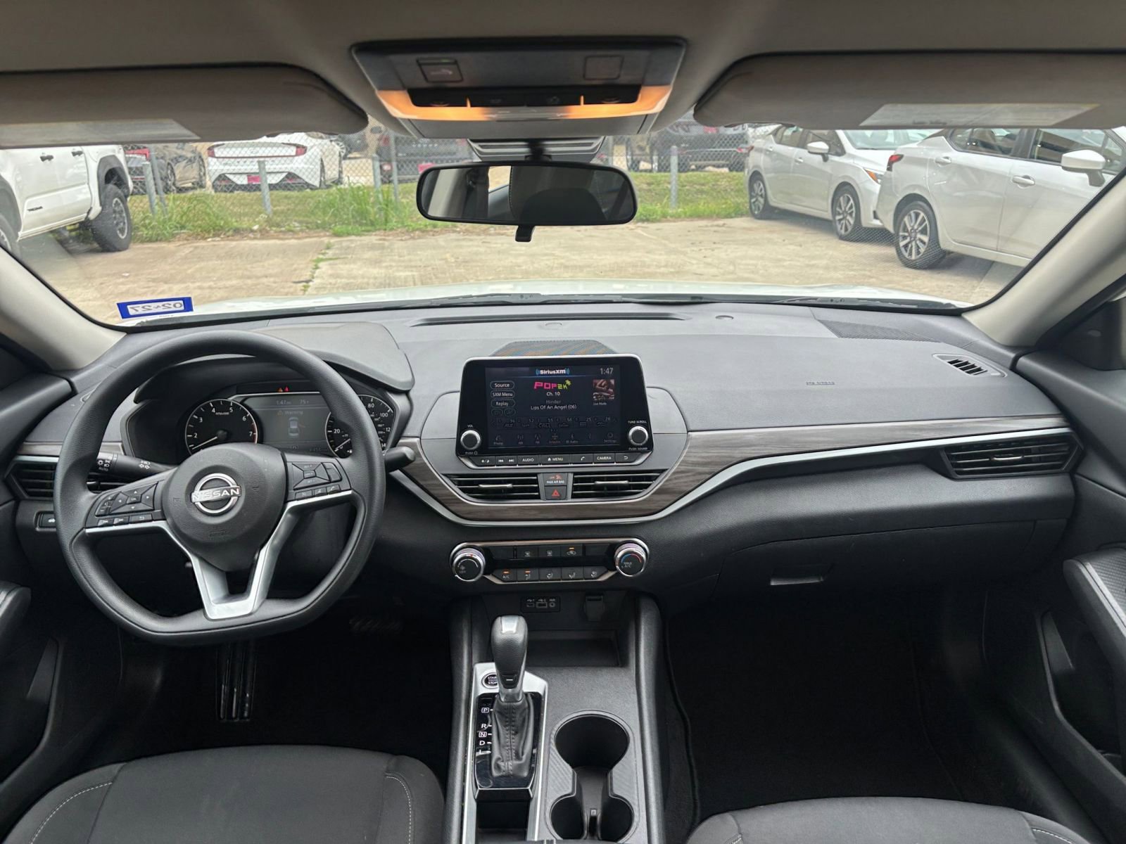 Thumbnail: 2025 Nissan Altima - 33