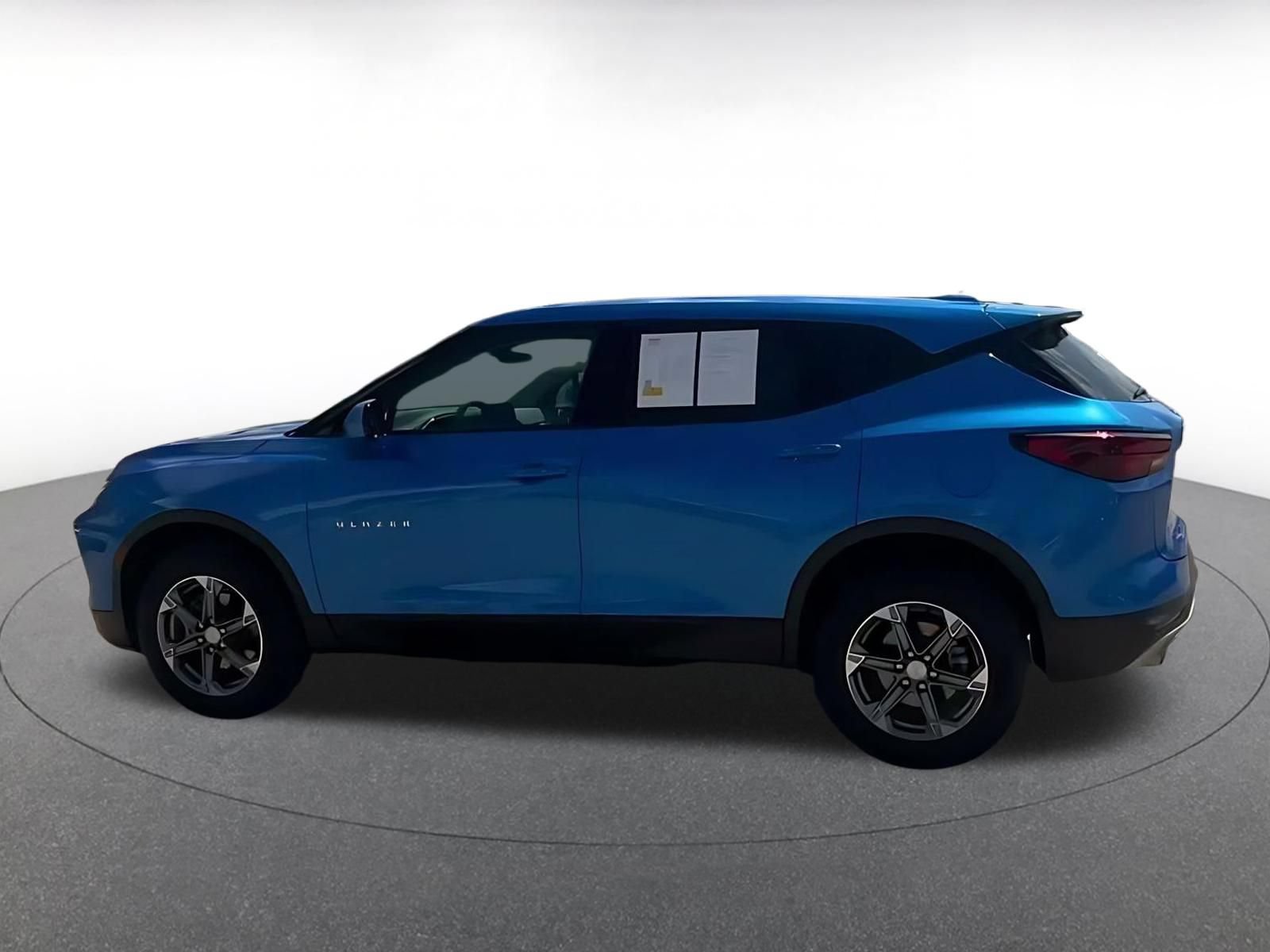 Thumbnail: 2025 Chevrolet Blazer - 8
