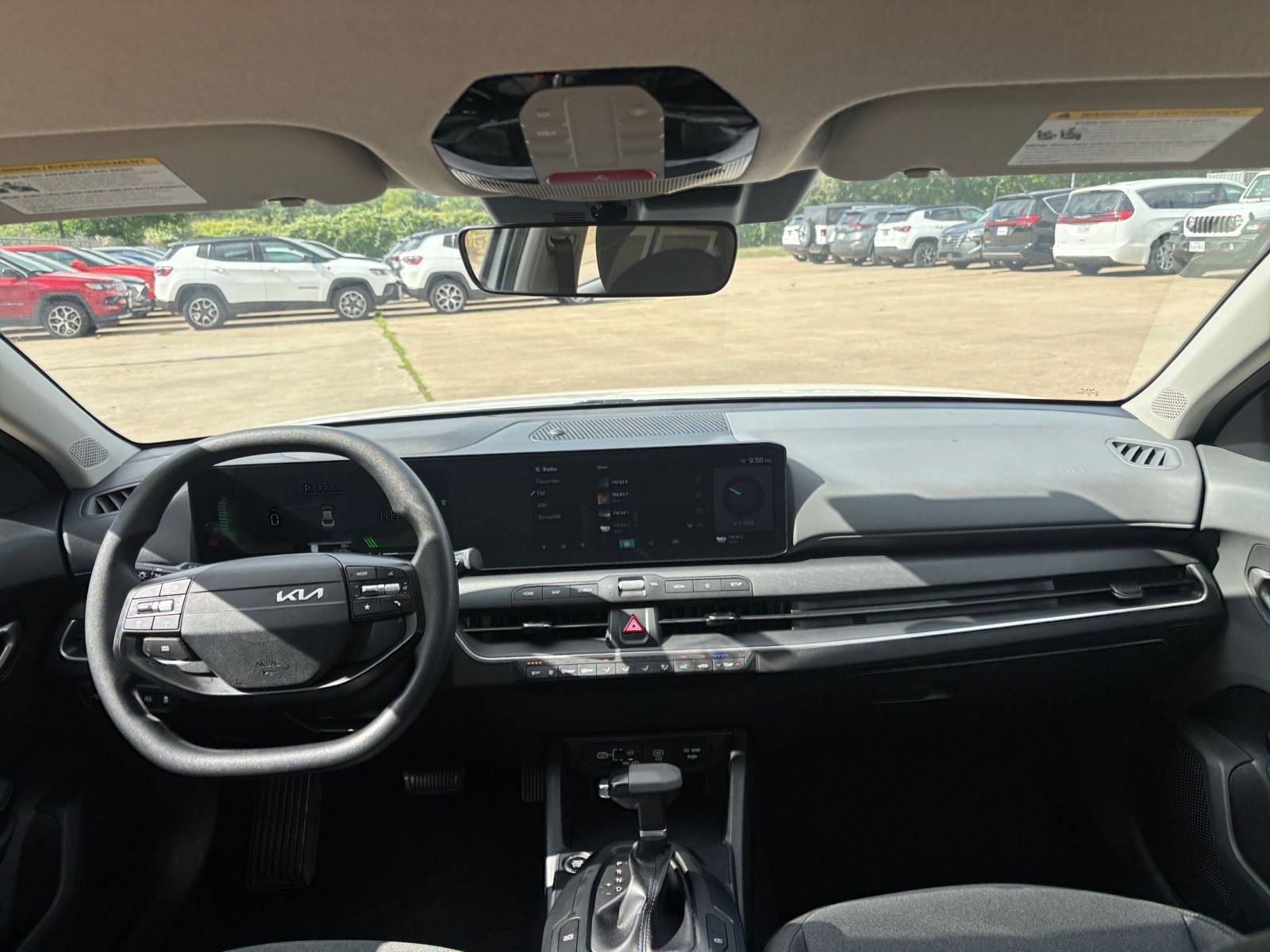 Thumbnail: 2025 Kia K4 - 32