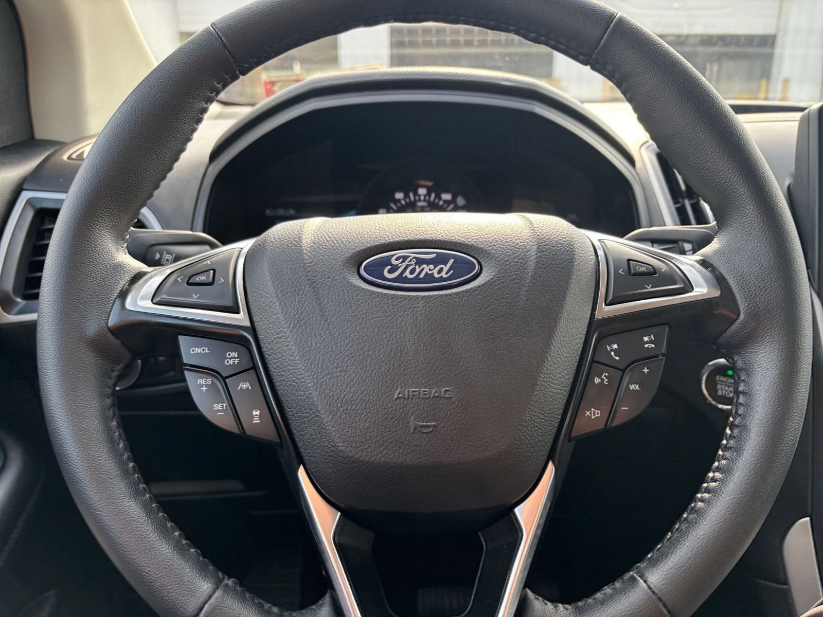 Thumbnail: 2024 Ford Edge - 28