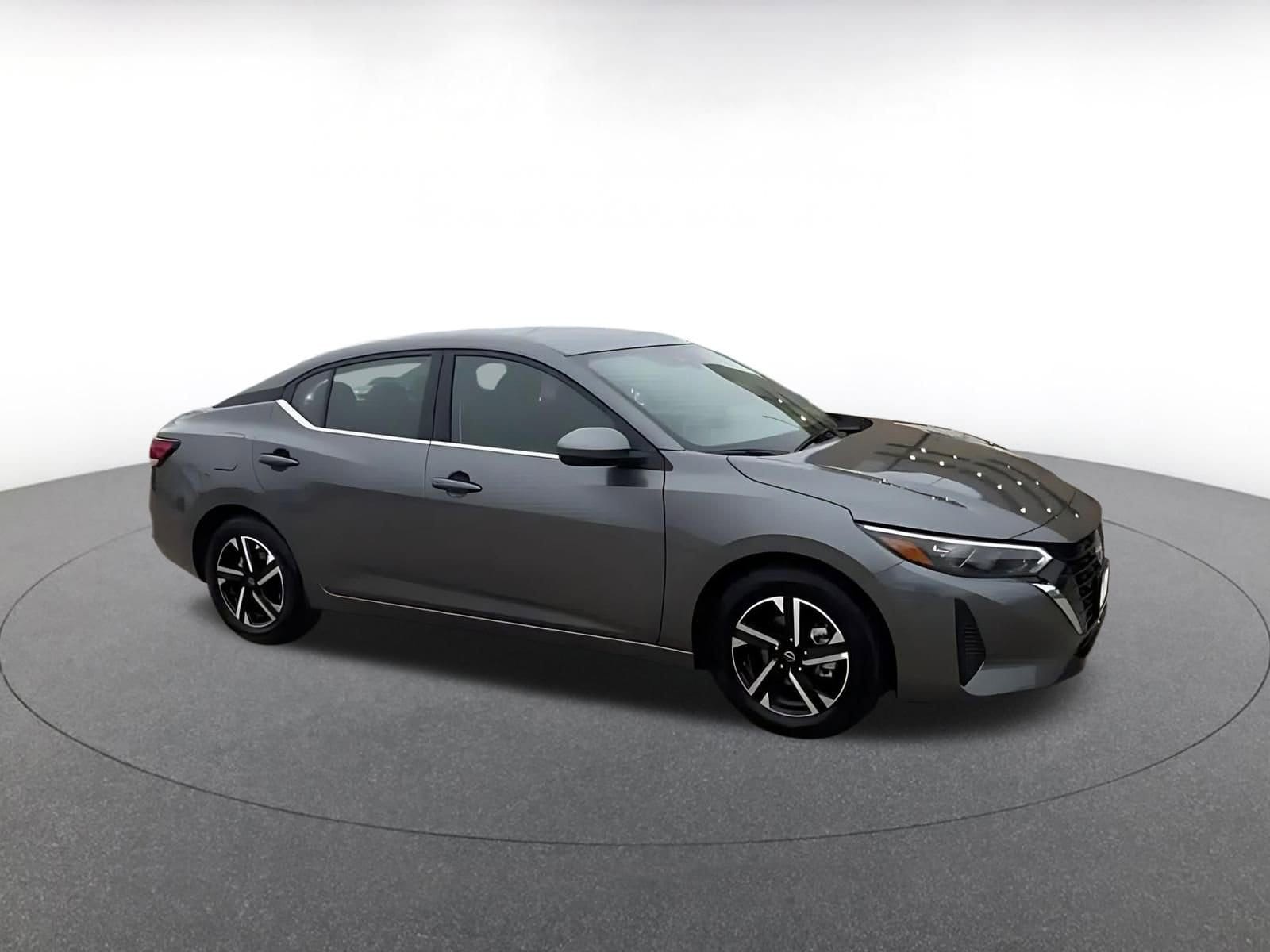 Thumbnail: 2025 Nissan Sentra - 2