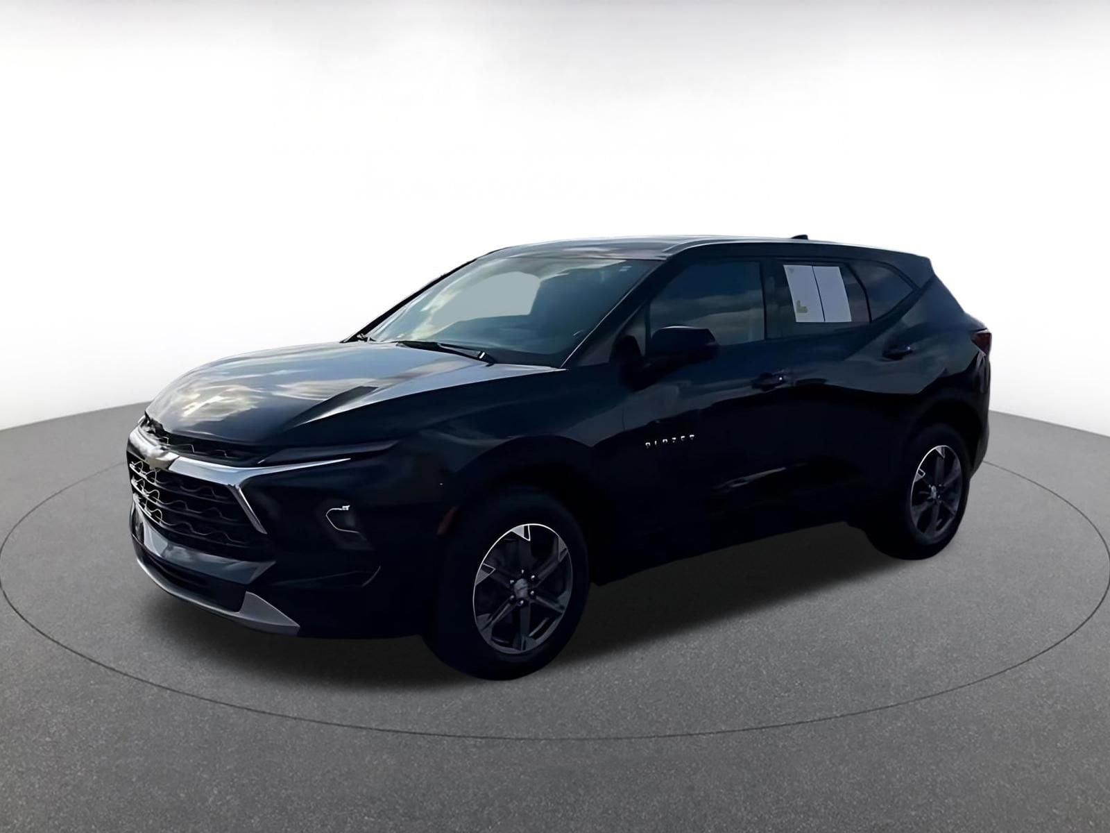 Thumbnail: 2025 Chevrolet Blazer - 8