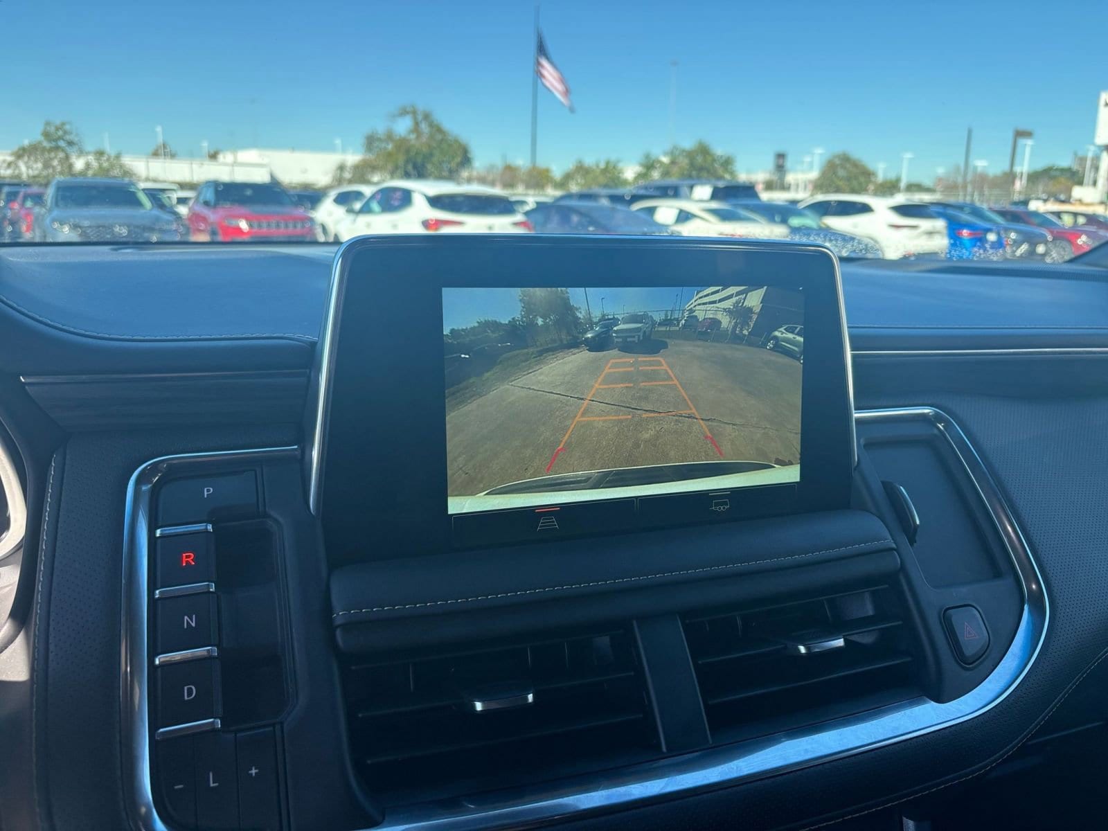 Thumbnail: 2024 GMC Yukon - 17