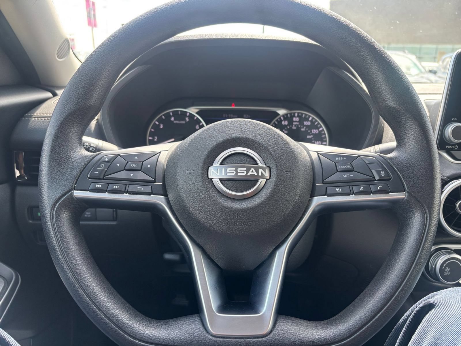 Thumbnail: 2025 Nissan Sentra - 25