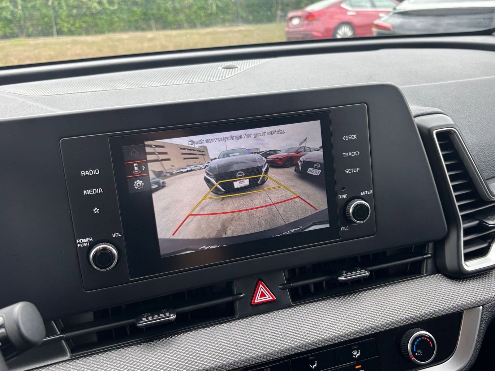Thumbnail: 2025 Kia Sportage - 23