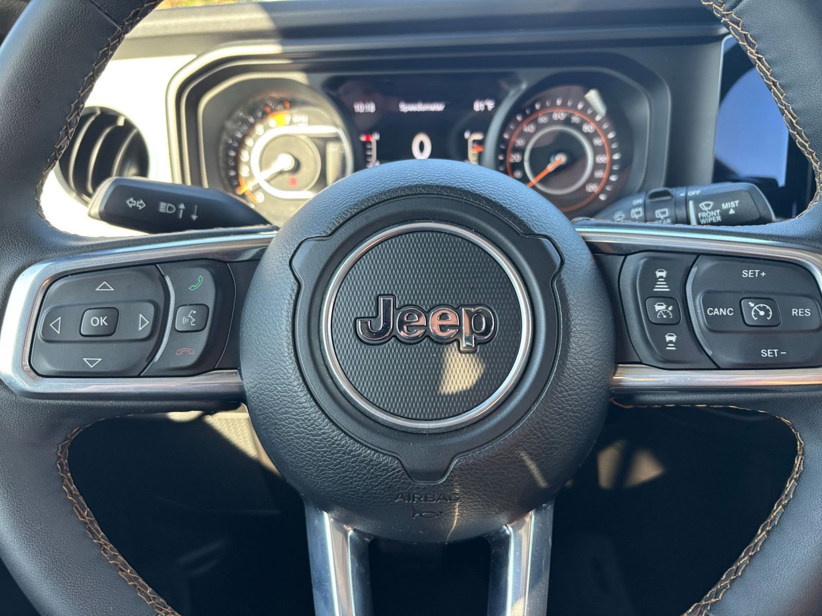 Thumbnail: 2025 Jeep Wrangler - 27