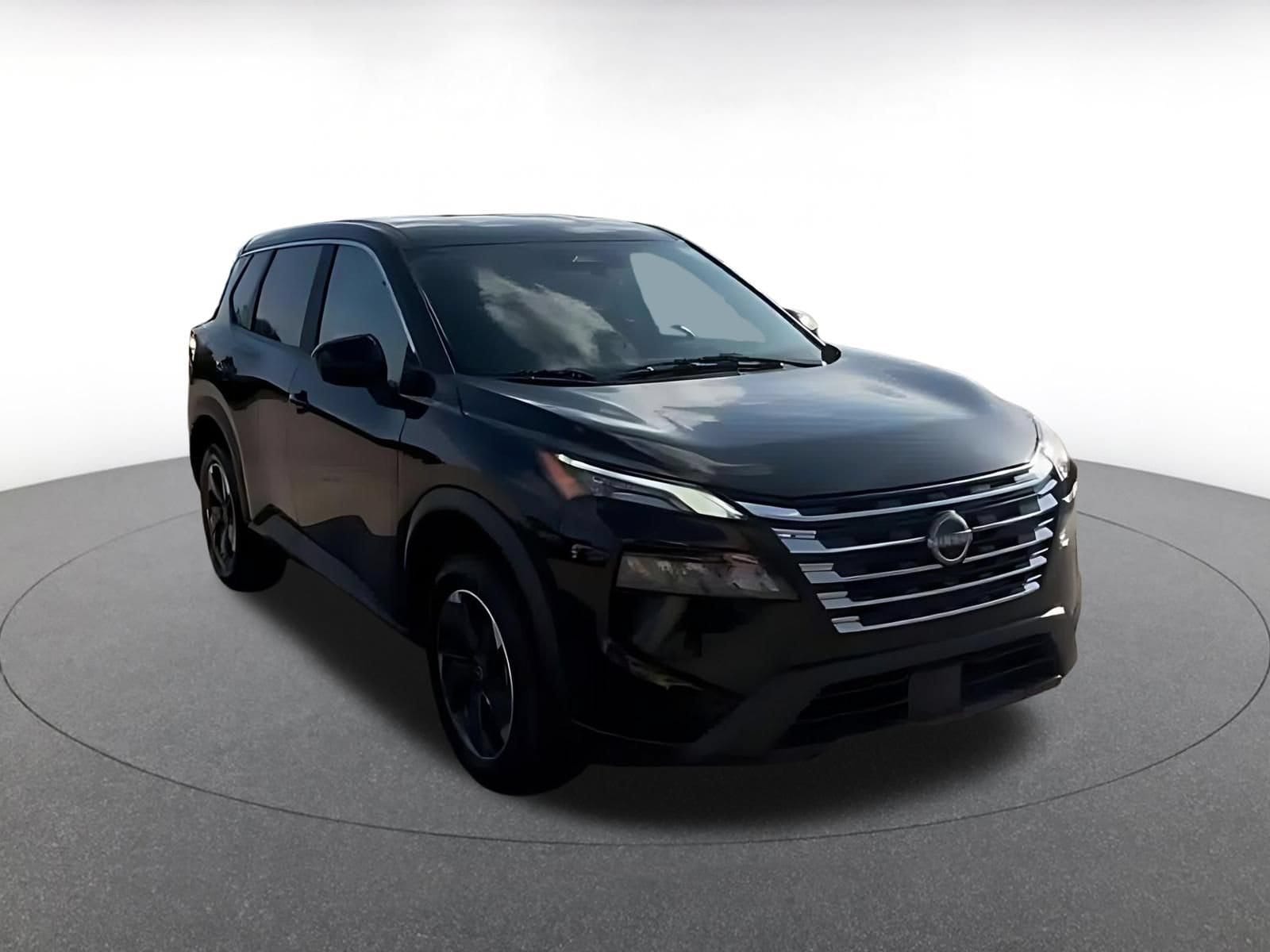 Thumbnail: 2025 Nissan Rogue - 3