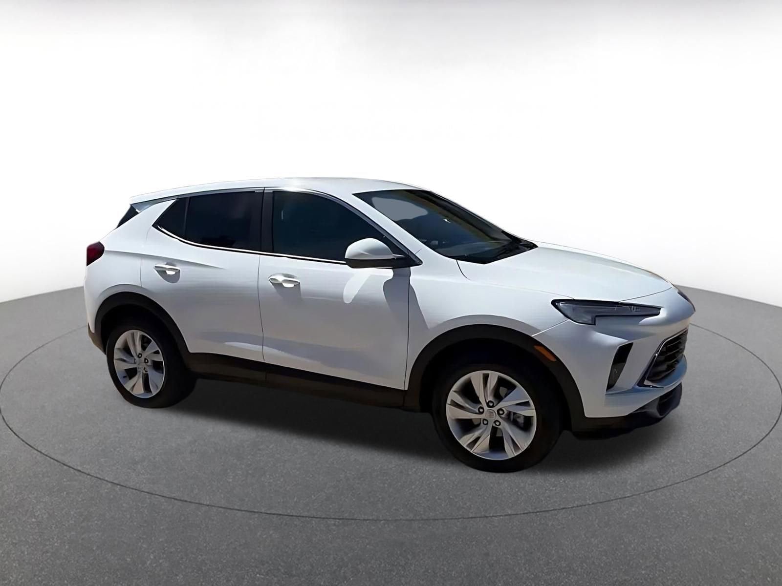 Thumbnail: 2025 Buick Encore GX - 2