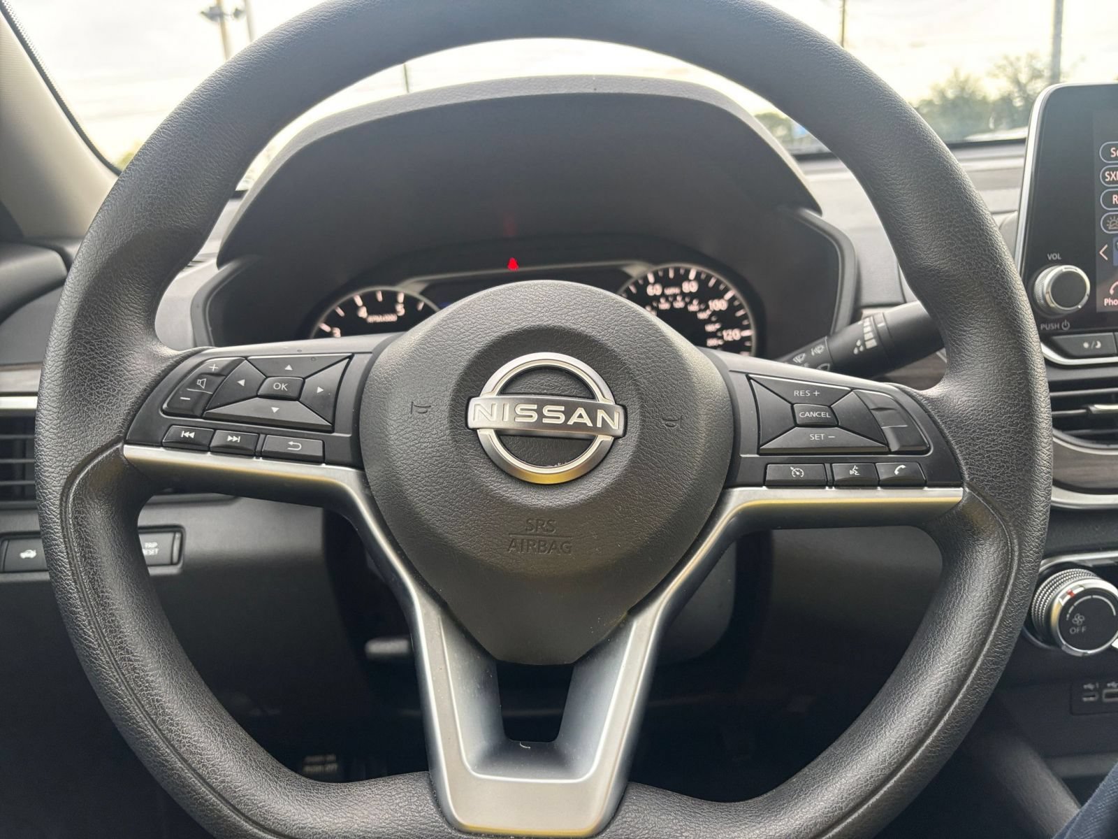 Thumbnail: 2025 Nissan Altima - 27