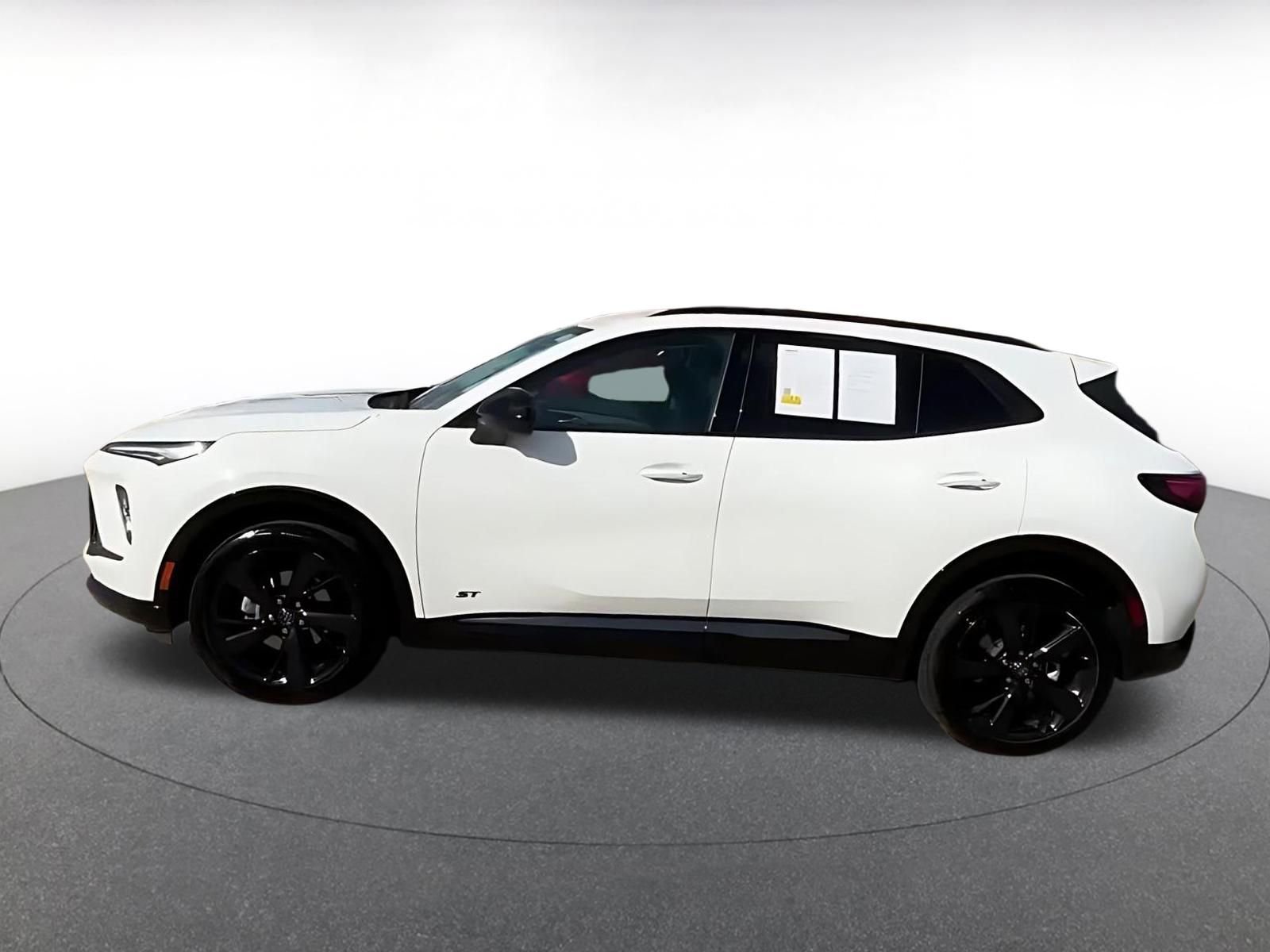 Thumbnail: 2024 Buick Envision - 9