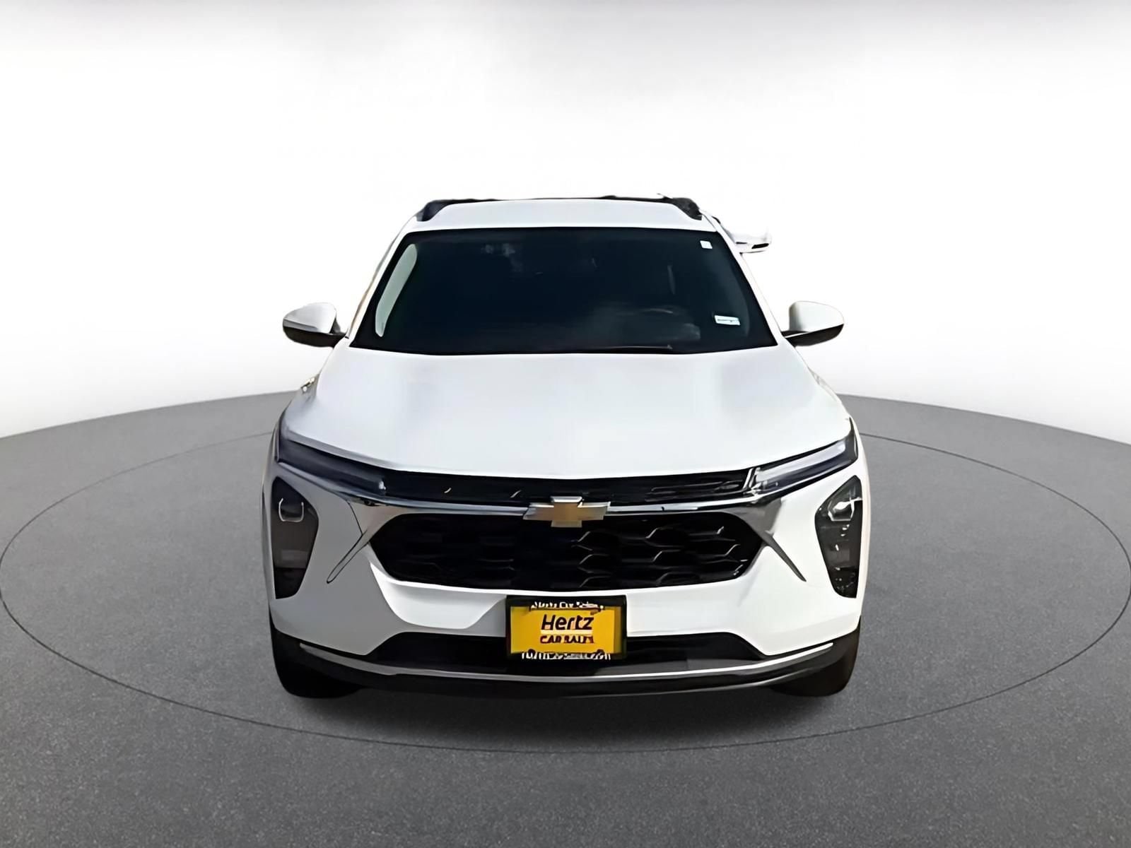 Thumbnail: 2025 Chevrolet Trax - 4