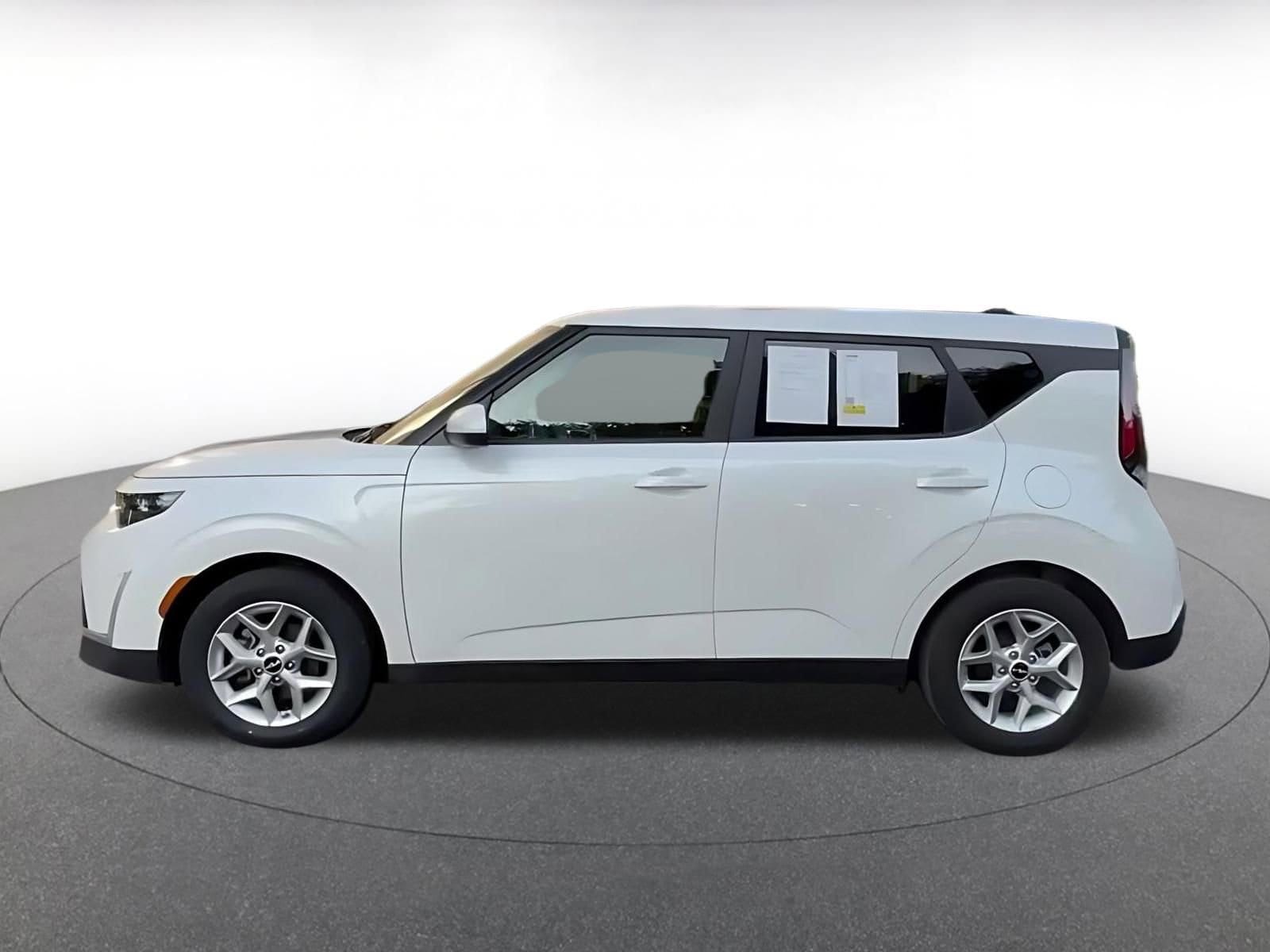 Thumbnail: 2025 Kia Soul - 9