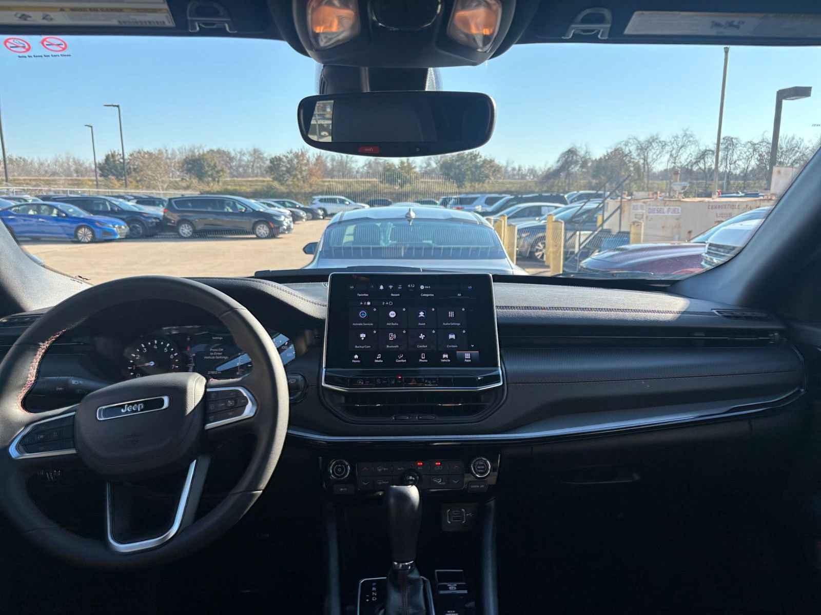 Thumbnail: 2025 Jeep Compass - 32