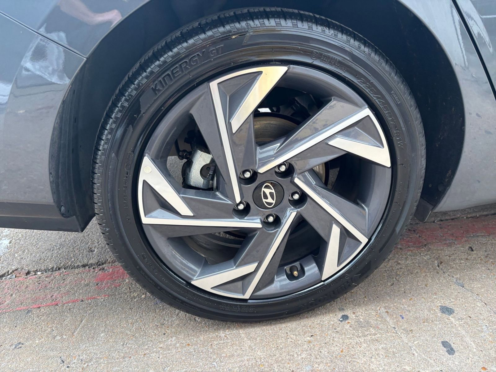 Thumbnail: 2025 Hyundai Elantra - 29