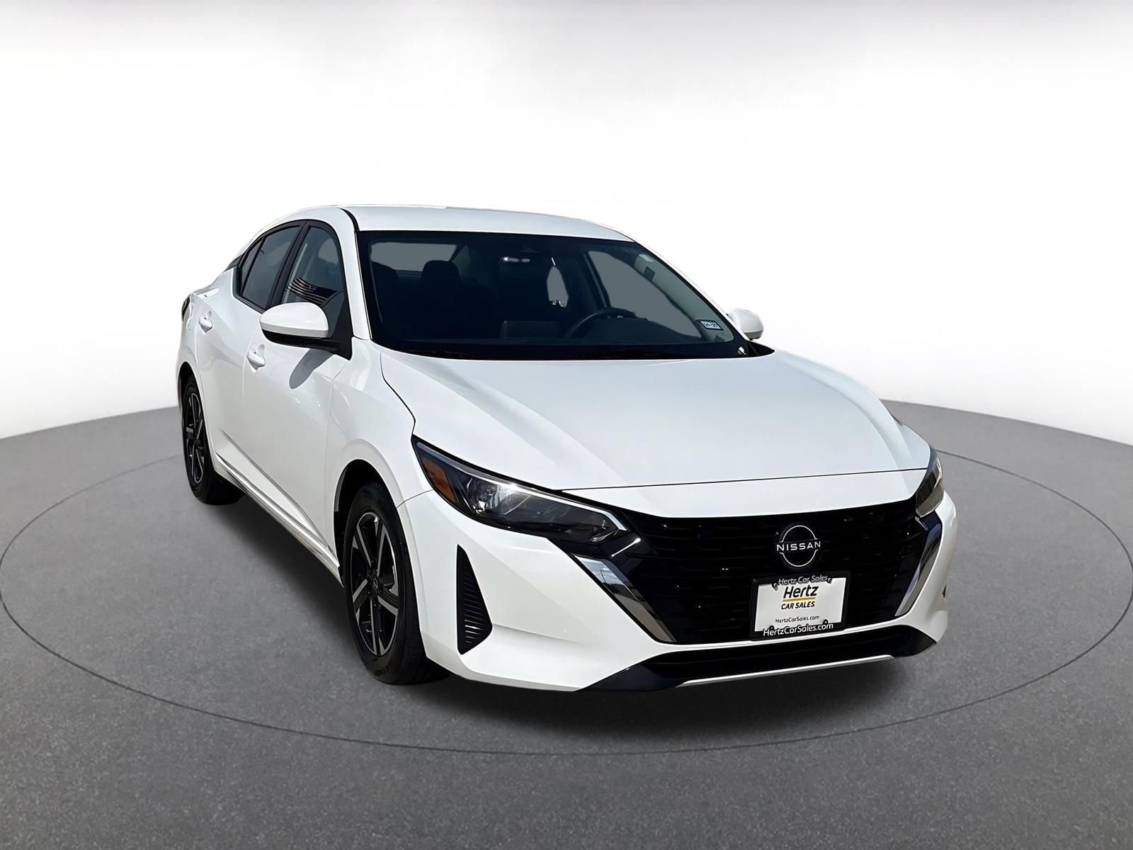 Thumbnail: 2025 Nissan Sentra - 1