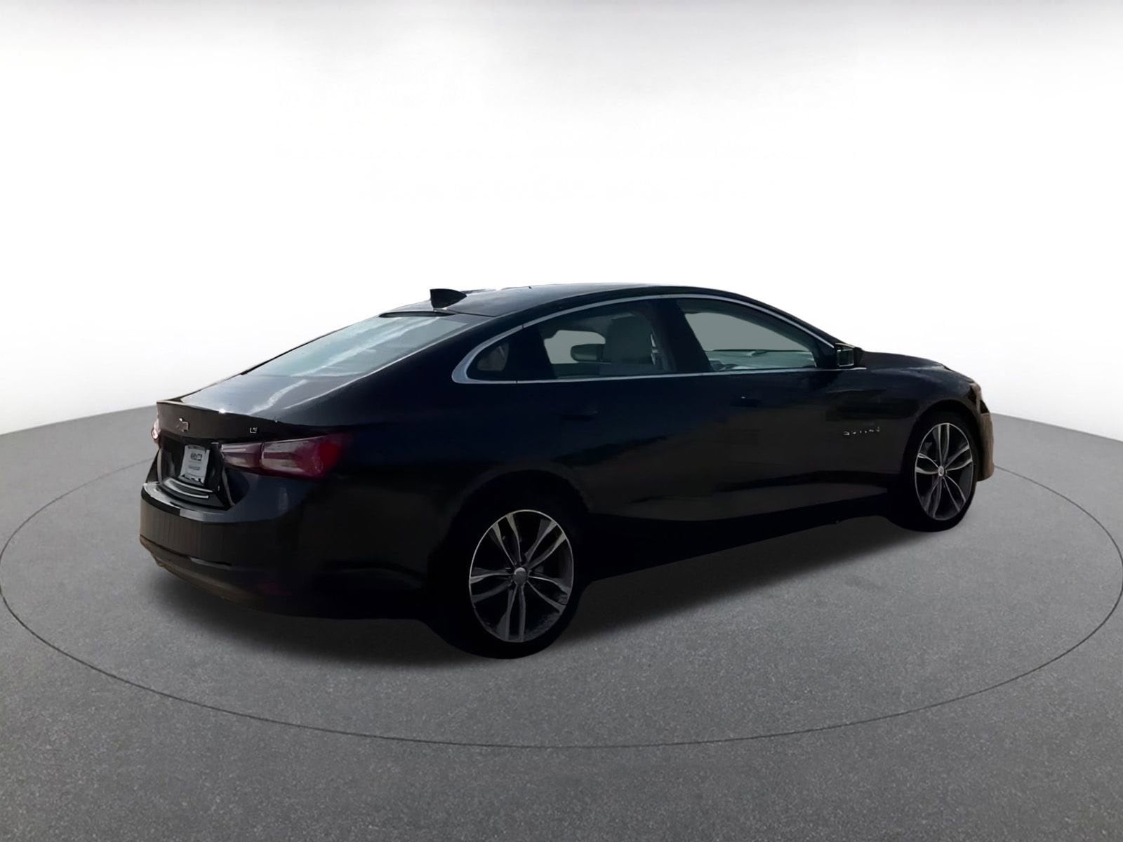 Thumbnail: 2024 Chevrolet Malibu - 10