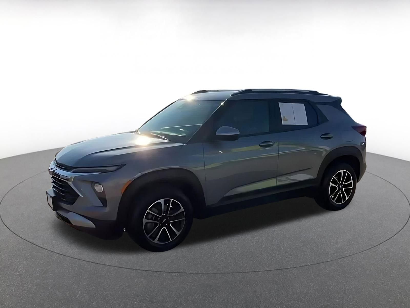 Thumbnail: 2025 Chevrolet TrailBlazer - 8