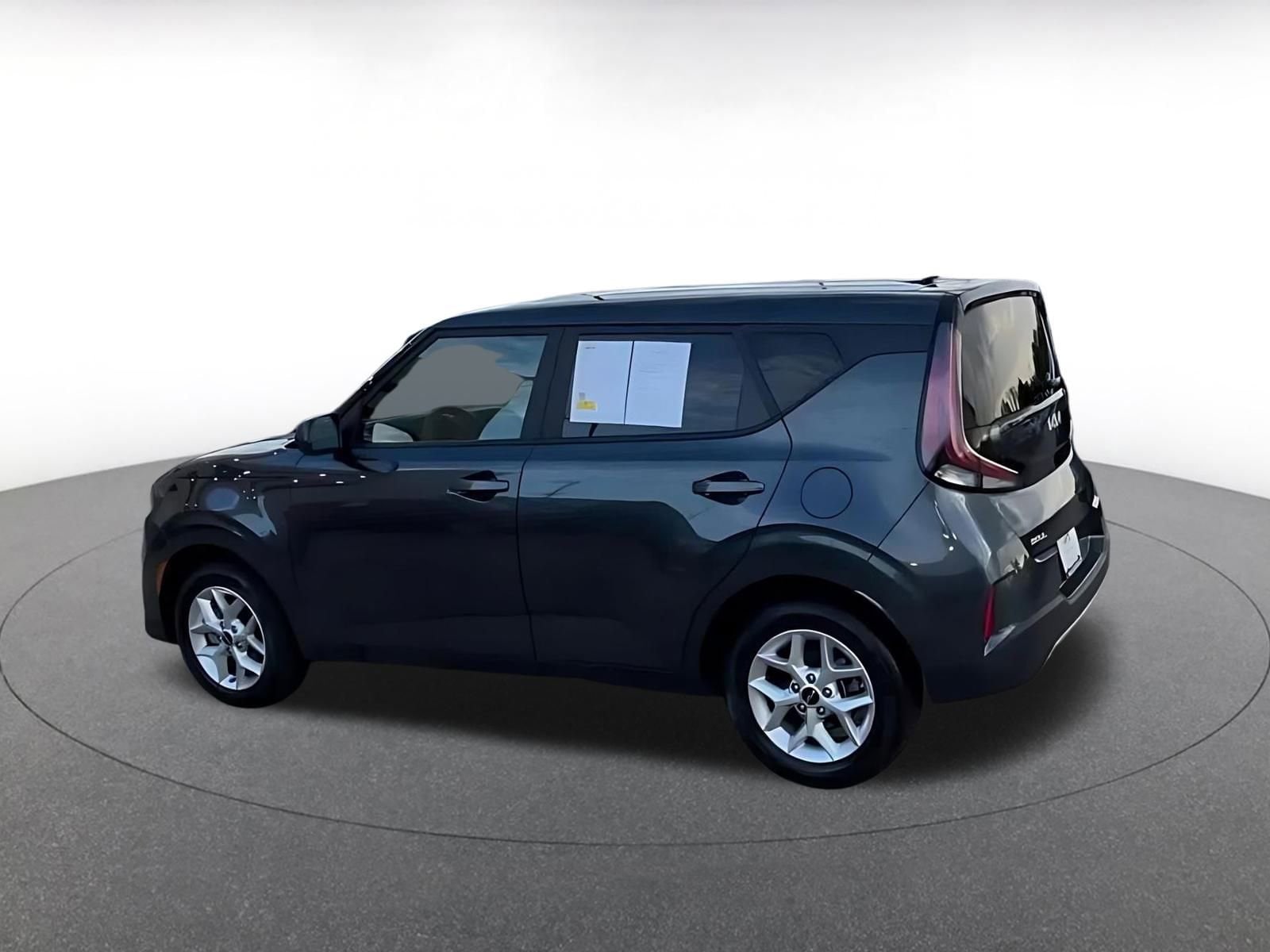 Thumbnail: 2025 Kia Soul - 10