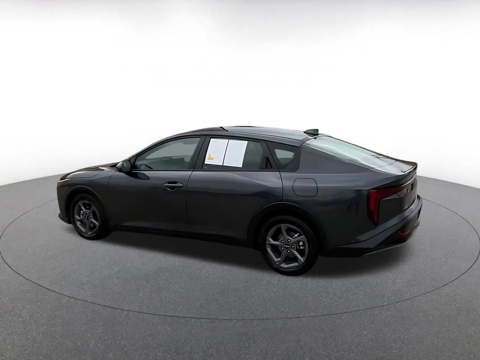 Thumbnail: 2025 Kia K4 - 10