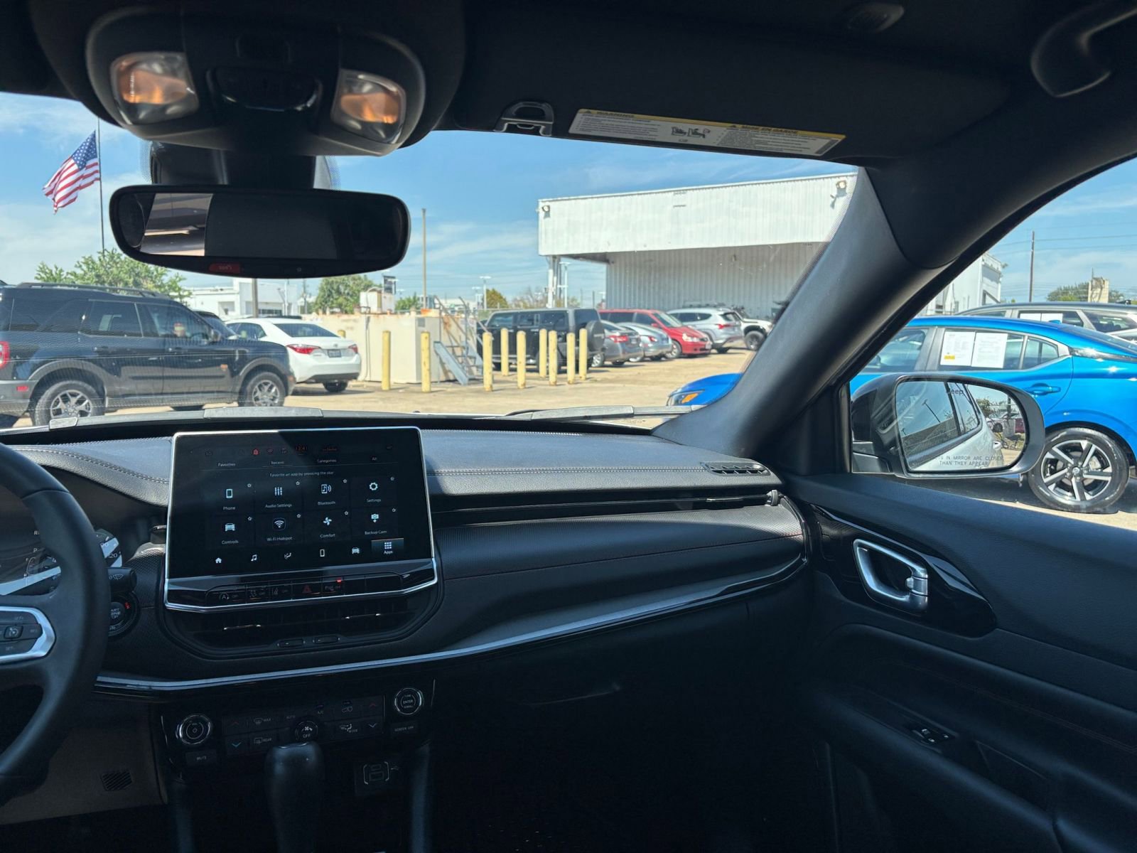 Thumbnail: 2025 Jeep Compass - 34