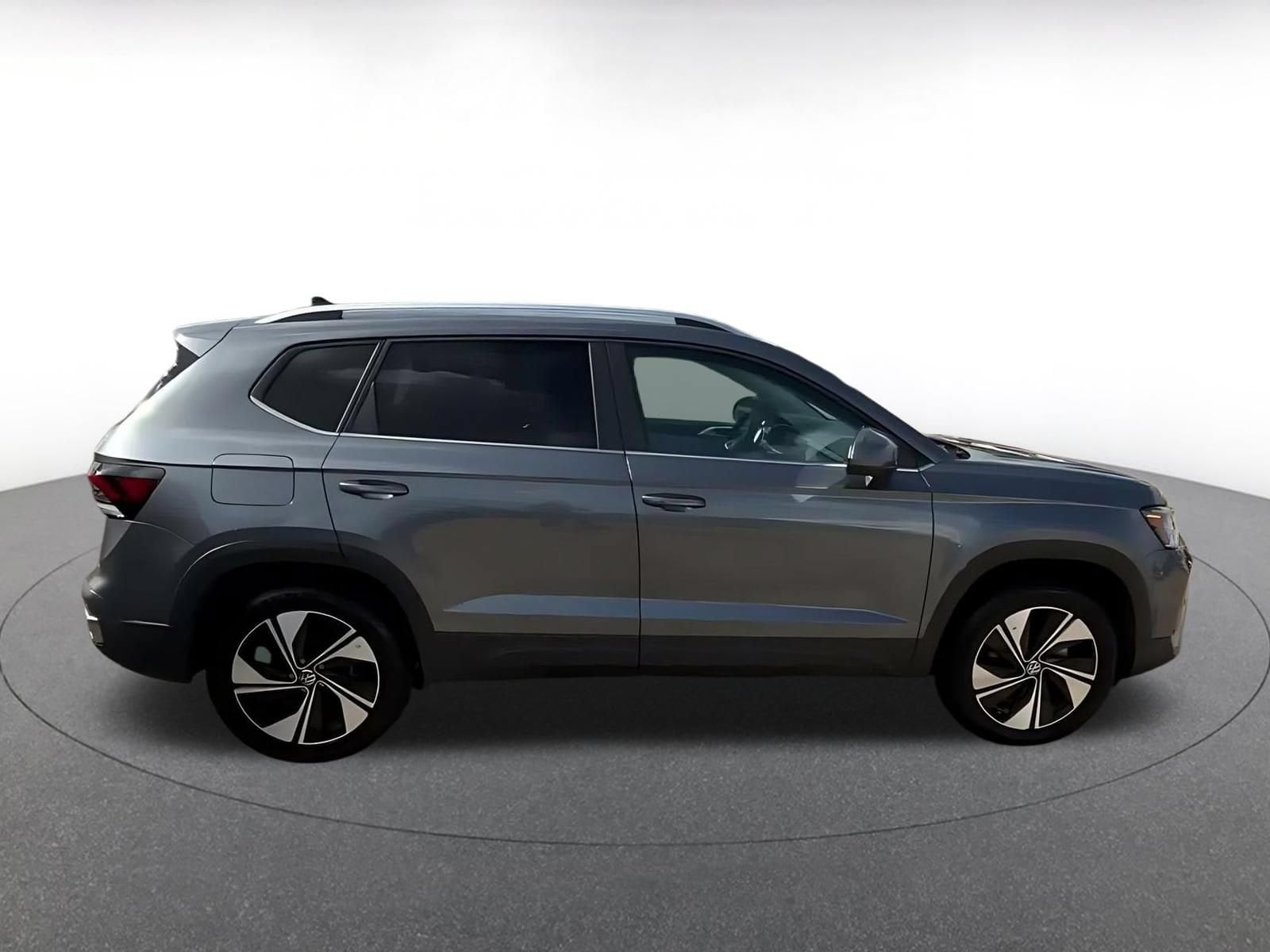 Thumbnail: 2026 Volkswagen Taos - 16
