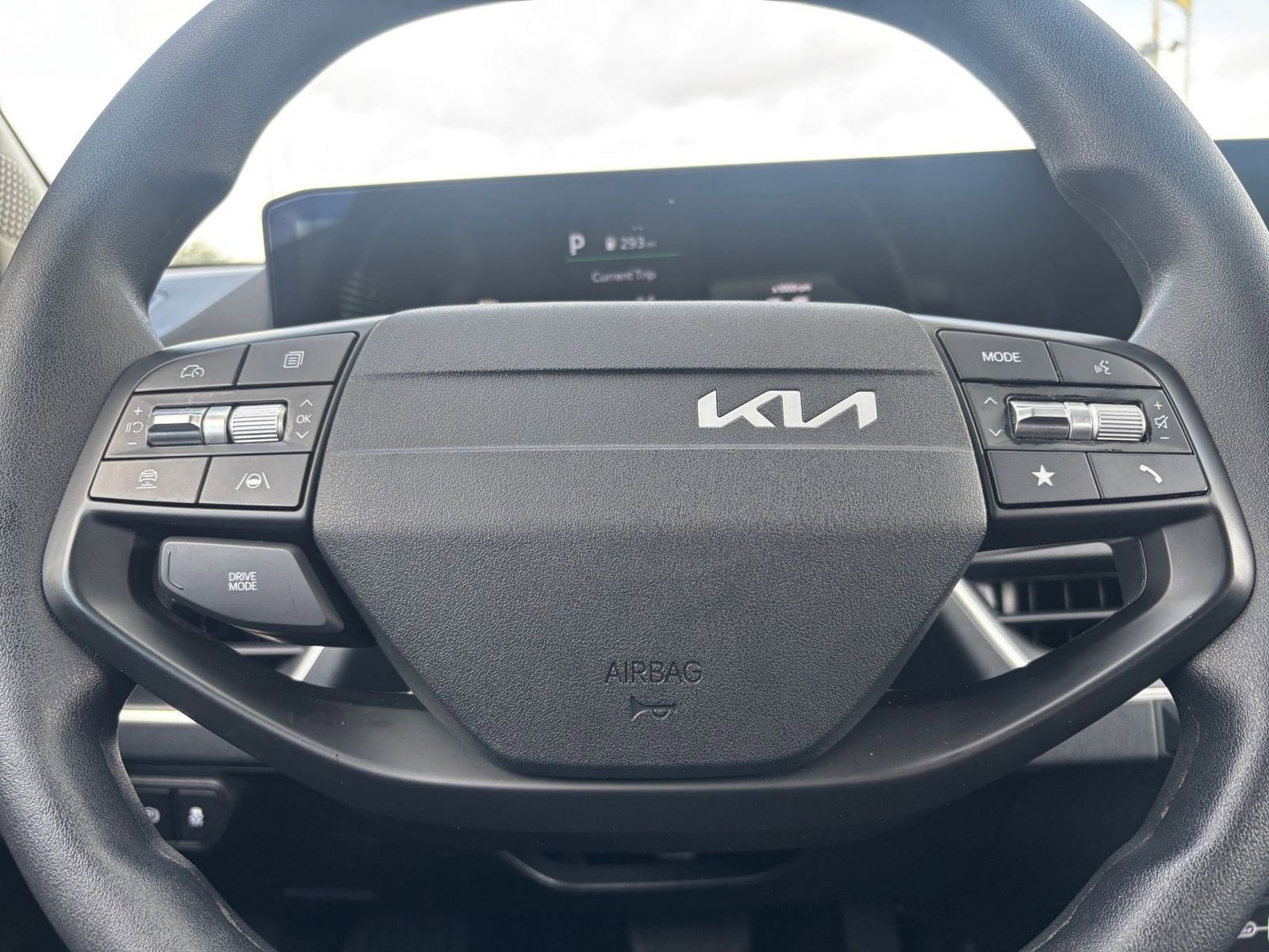 Thumbnail: 2025 Kia K4 - 27