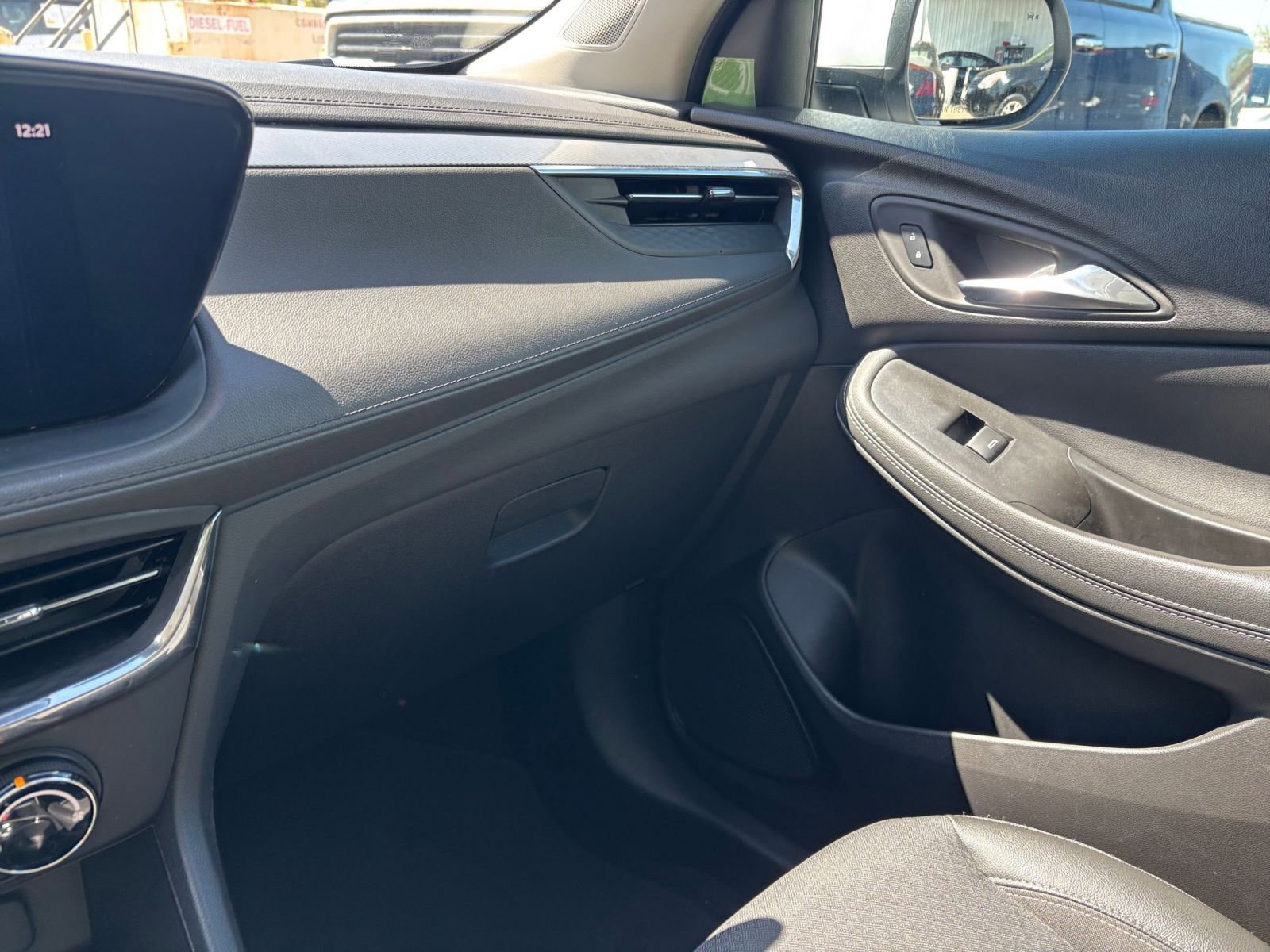 Thumbnail: 2025 Buick Encore GX - 34