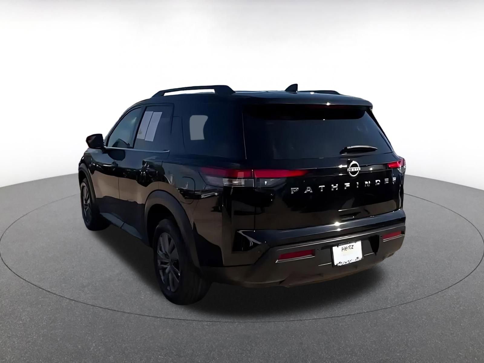 Thumbnail: 2025 Nissan Pathfinder - 11