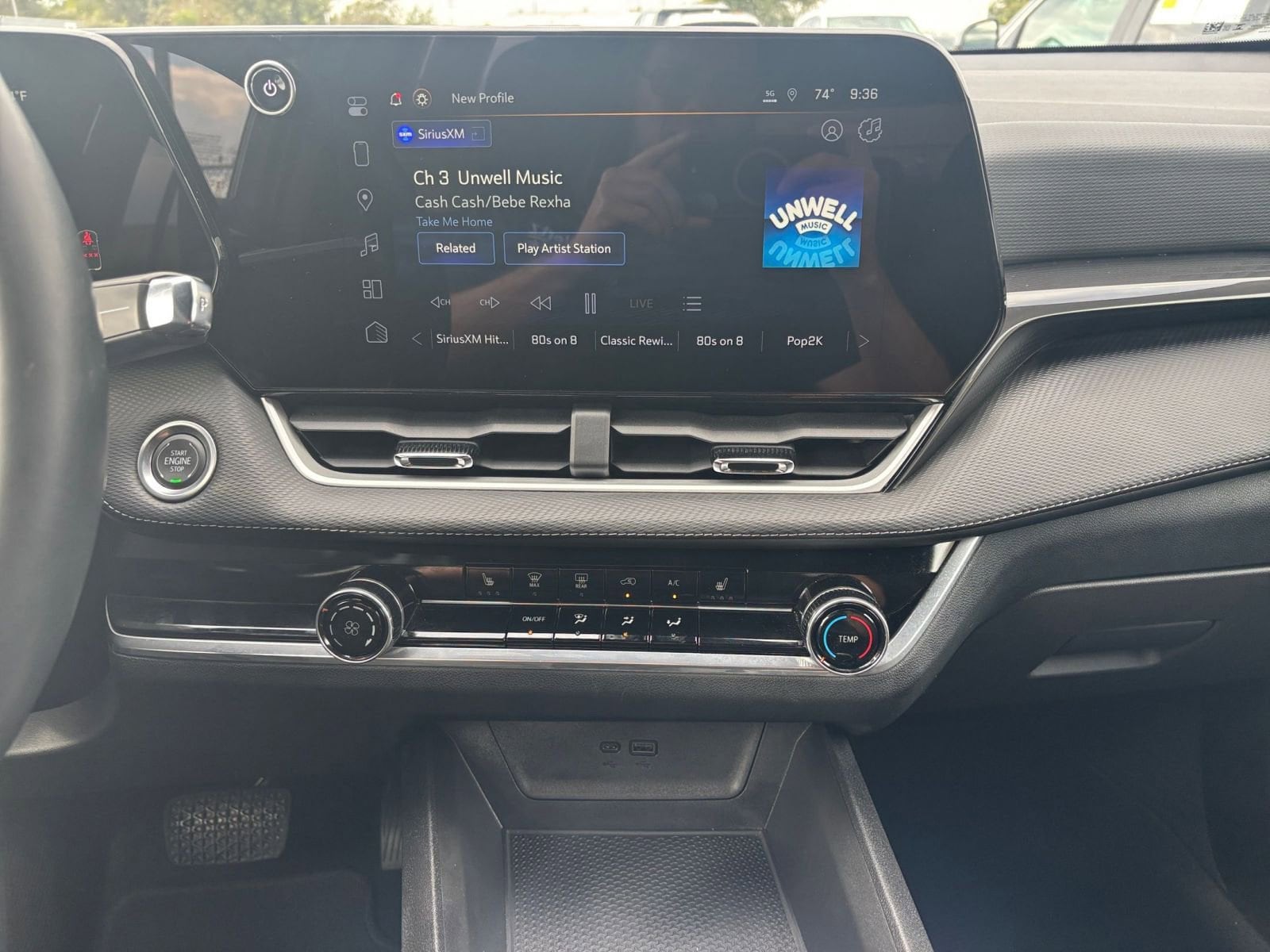 Thumbnail: 2025 Chevrolet Equinox - 18