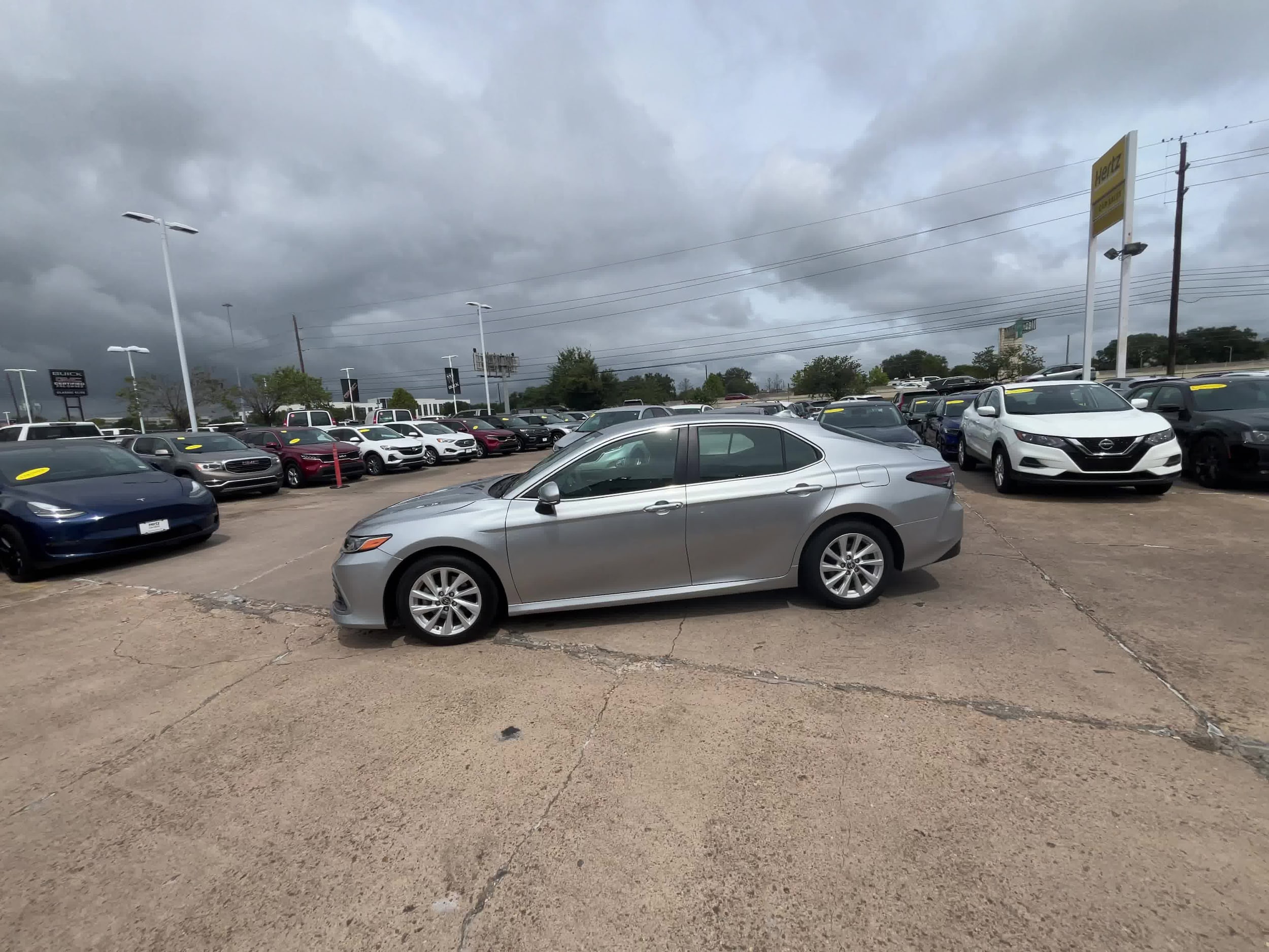 2023 Toyota Camry LE 10