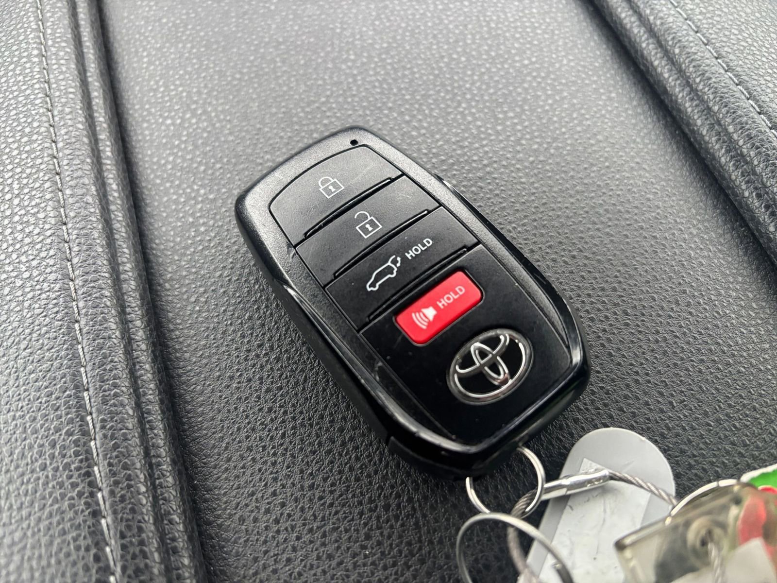 Thumbnail: 2025 Toyota Grand Highlander - 22