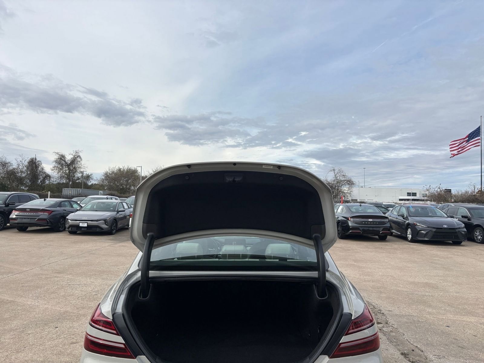 Thumbnail: 2025 Genesis G70 - 29