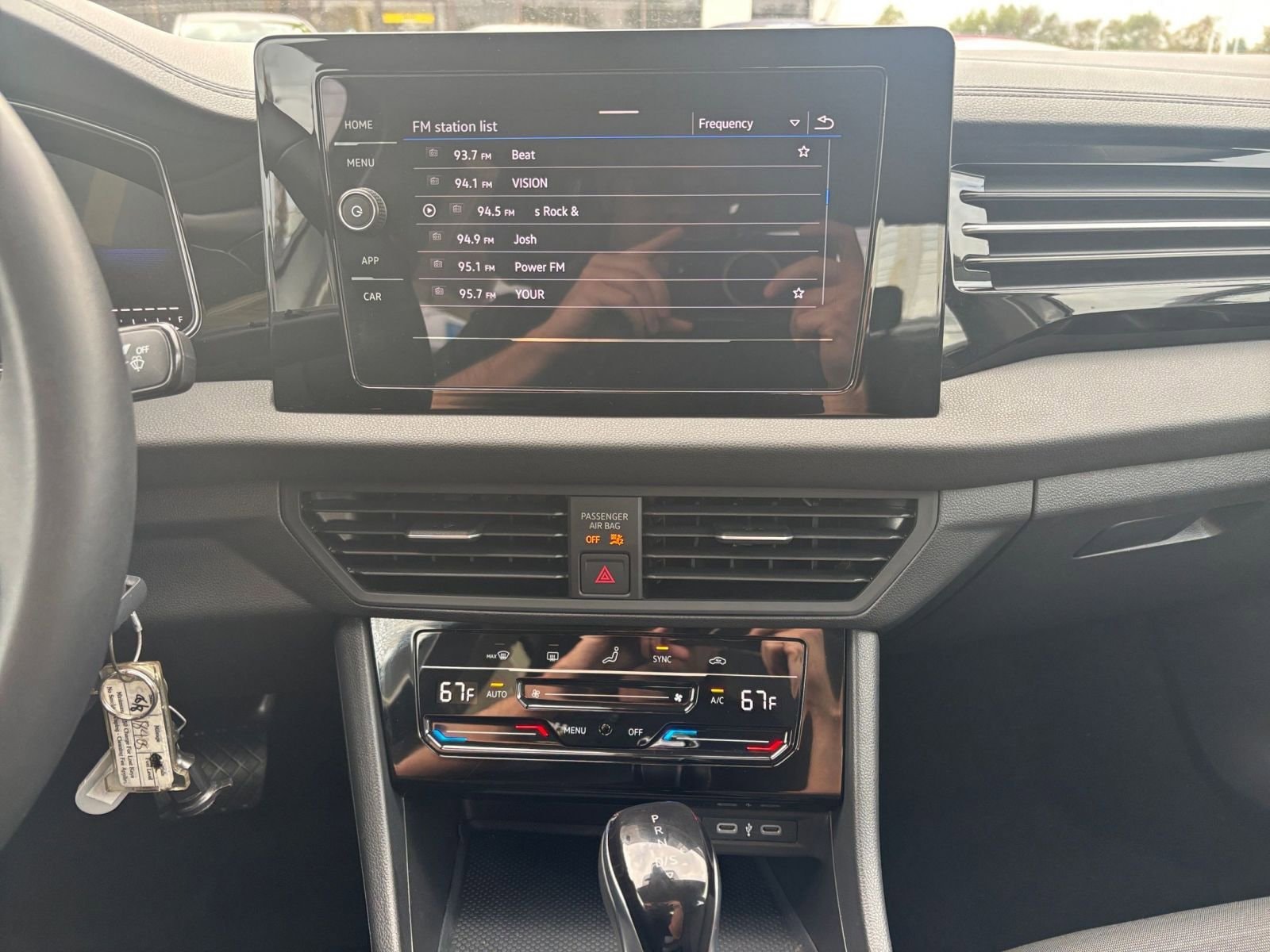 Thumbnail: 2025 Volkswagen Jetta - 18