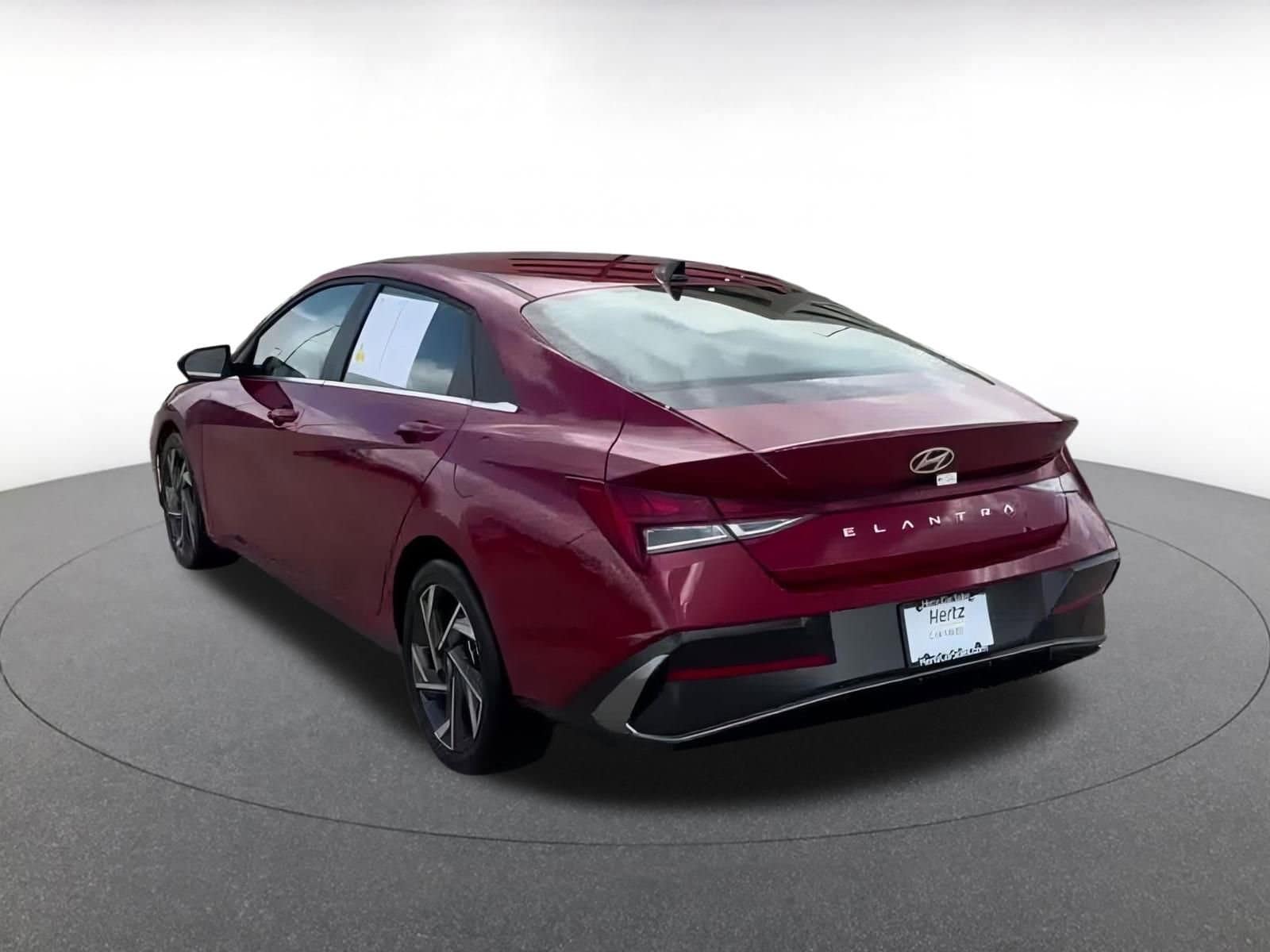 Thumbnail: 2025 Hyundai Elantra - 10