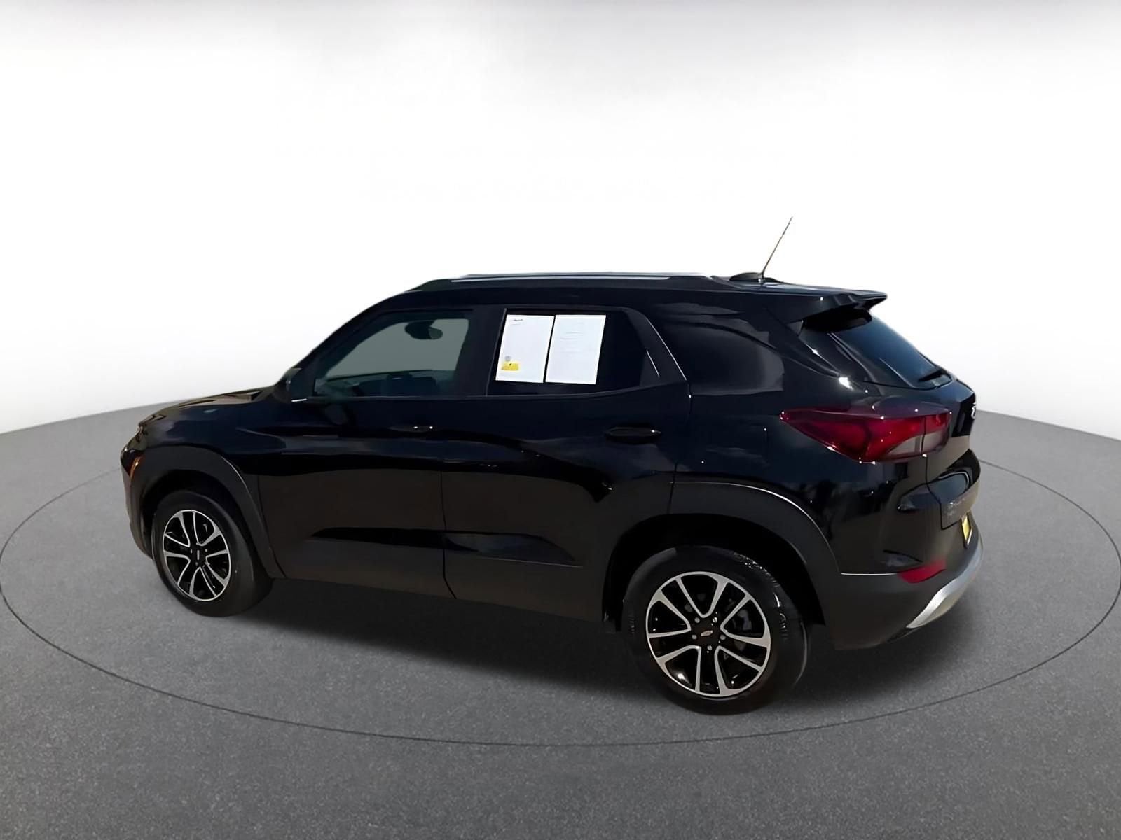 Thumbnail: 2025 Chevrolet TrailBlazer - 10