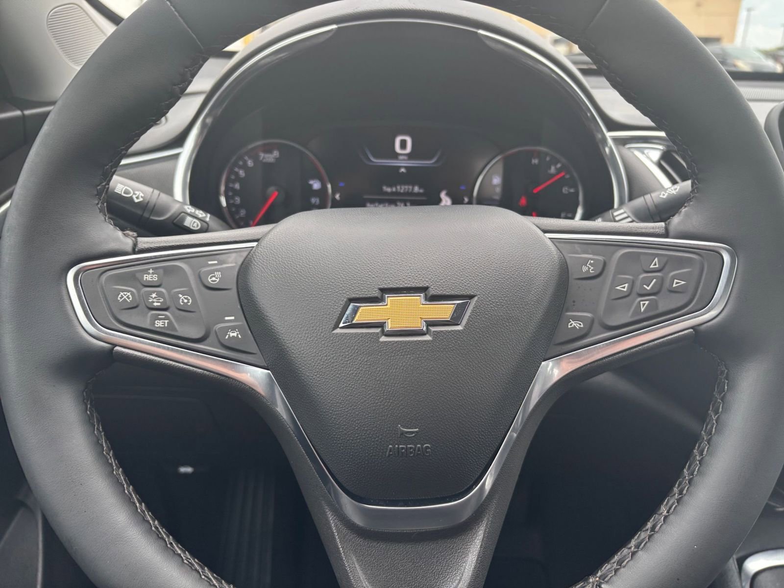 Thumbnail: 2024 Chevrolet Malibu - 28