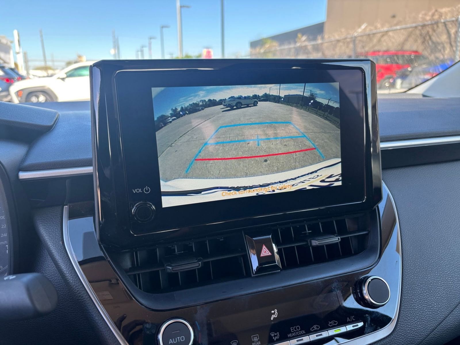 Thumbnail: 2025 Toyota Corolla - 17