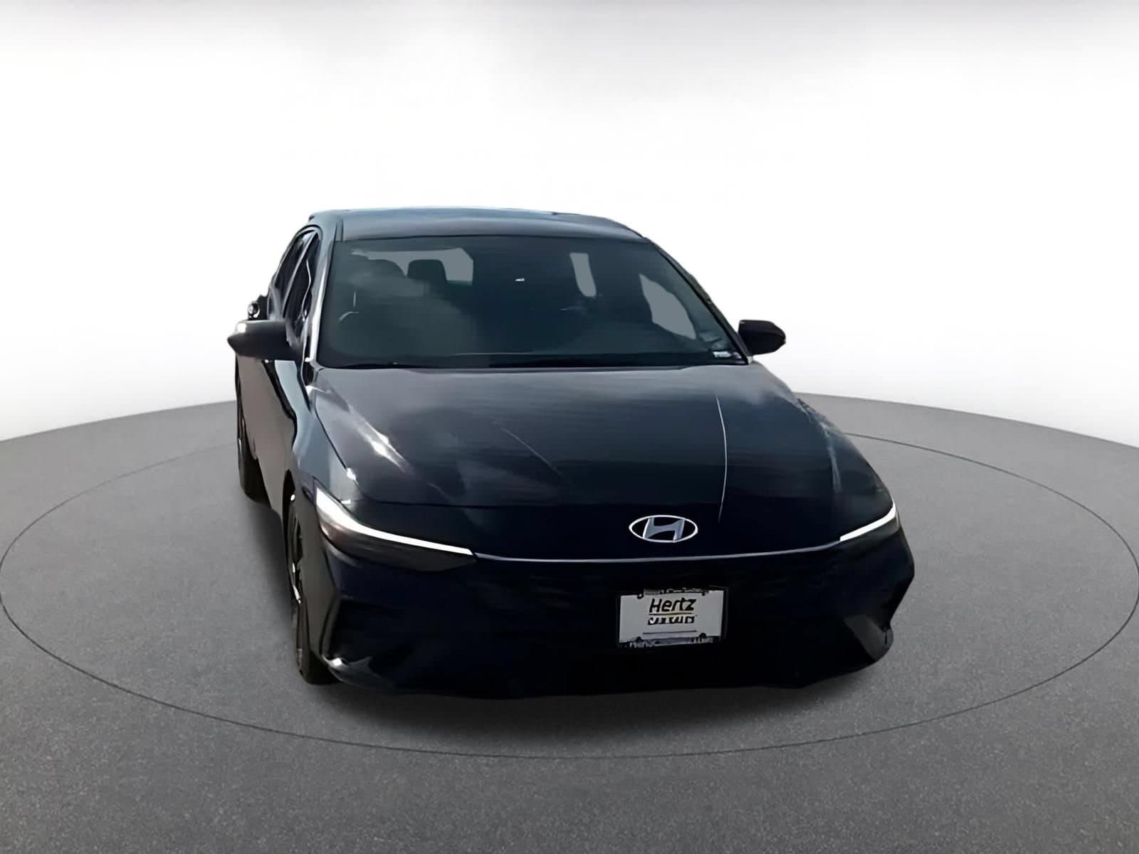Thumbnail: 2026 Hyundai Elantra - 3